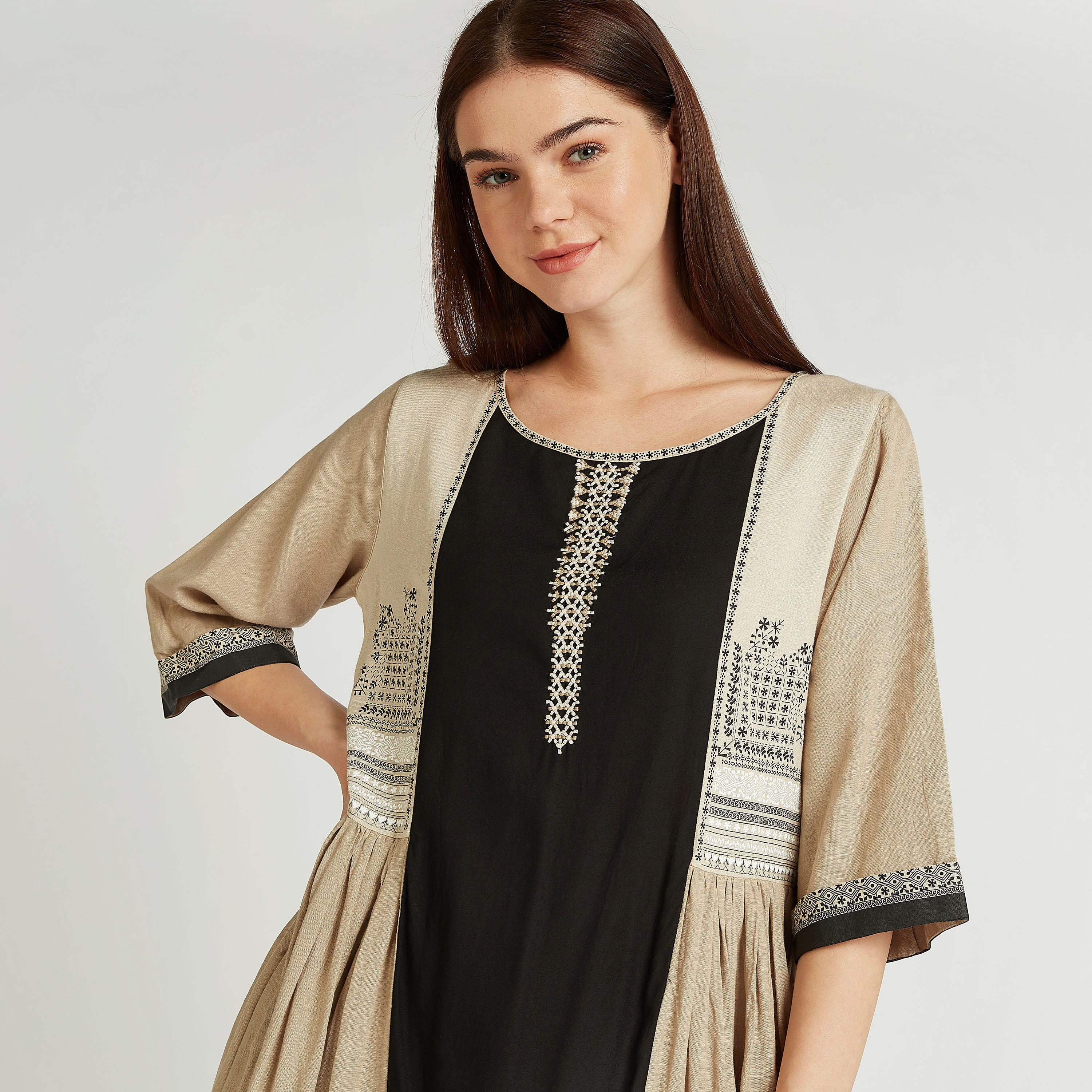 فستان إيه لاين ميدي بياقة مستديرة وأكمام 3/4 وطبعات-women-clothing-dresses-image-2