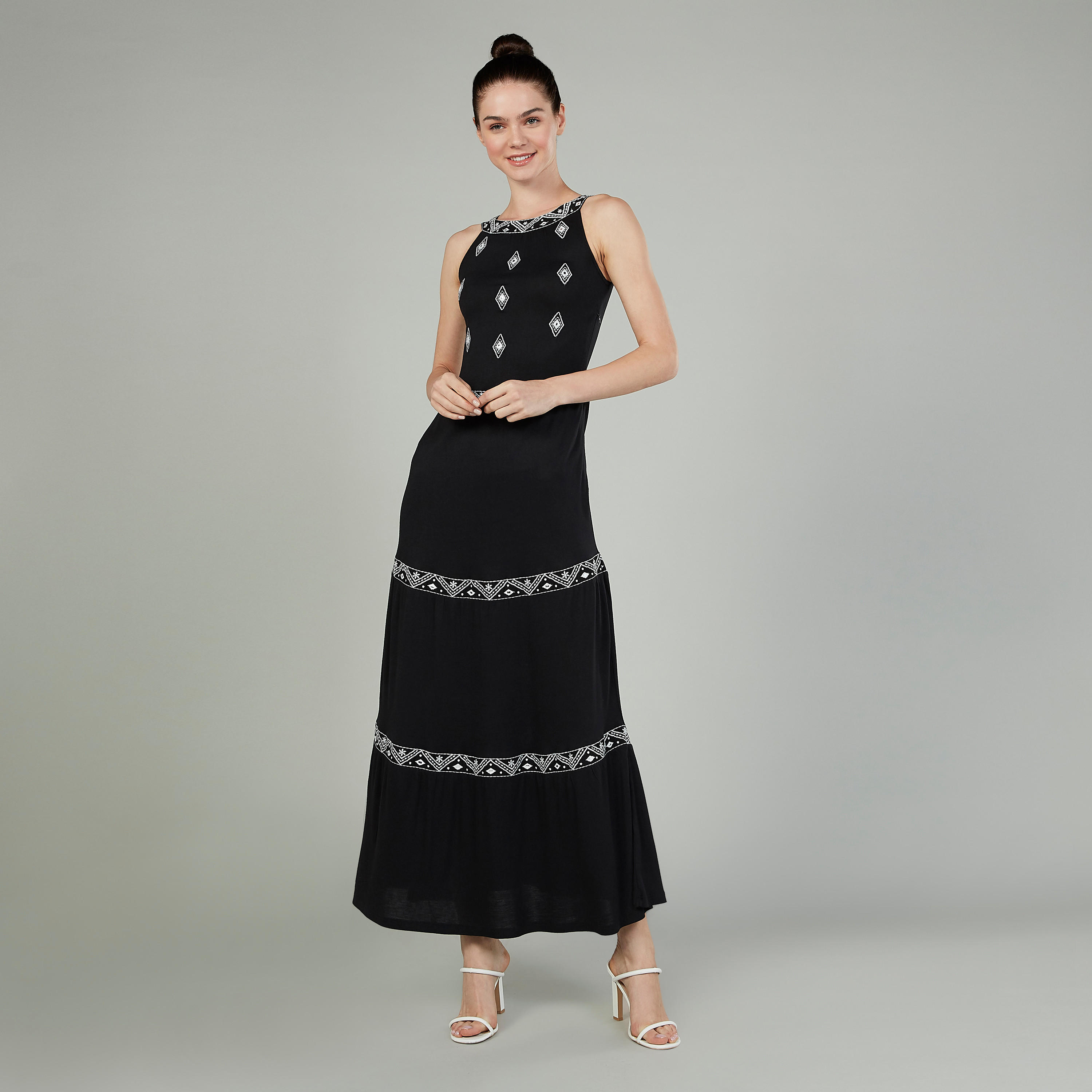 فستان ماكسي إيه لاين مطرز دون أكمام-women-clothing-dresses-image-1
