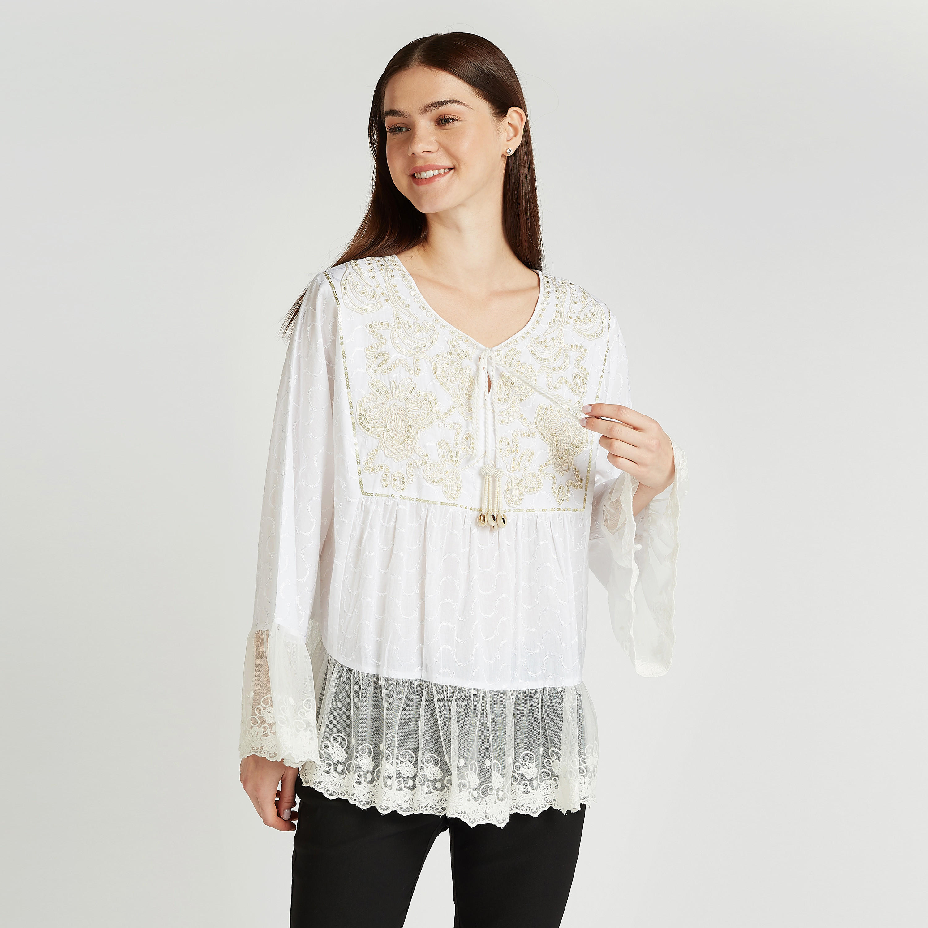 بلوزة مطرّزة بأكمام طويلة وأربطة-women-clothing-shirtsandblouses-blouses-image-1