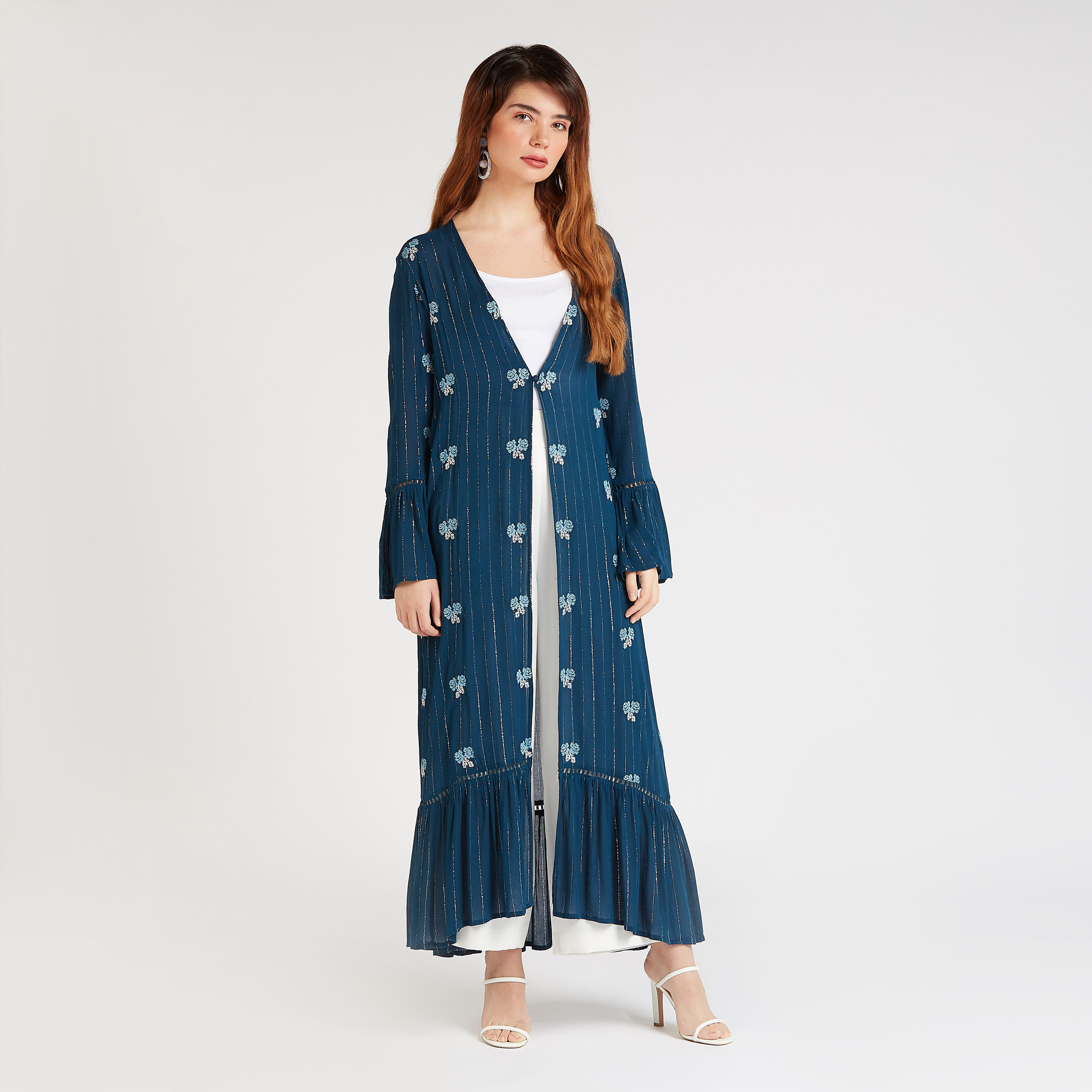 جاكيت طويل مطرّز بأكمام عريضة-women-winterwear-coatsandjackets-jackets-image-2