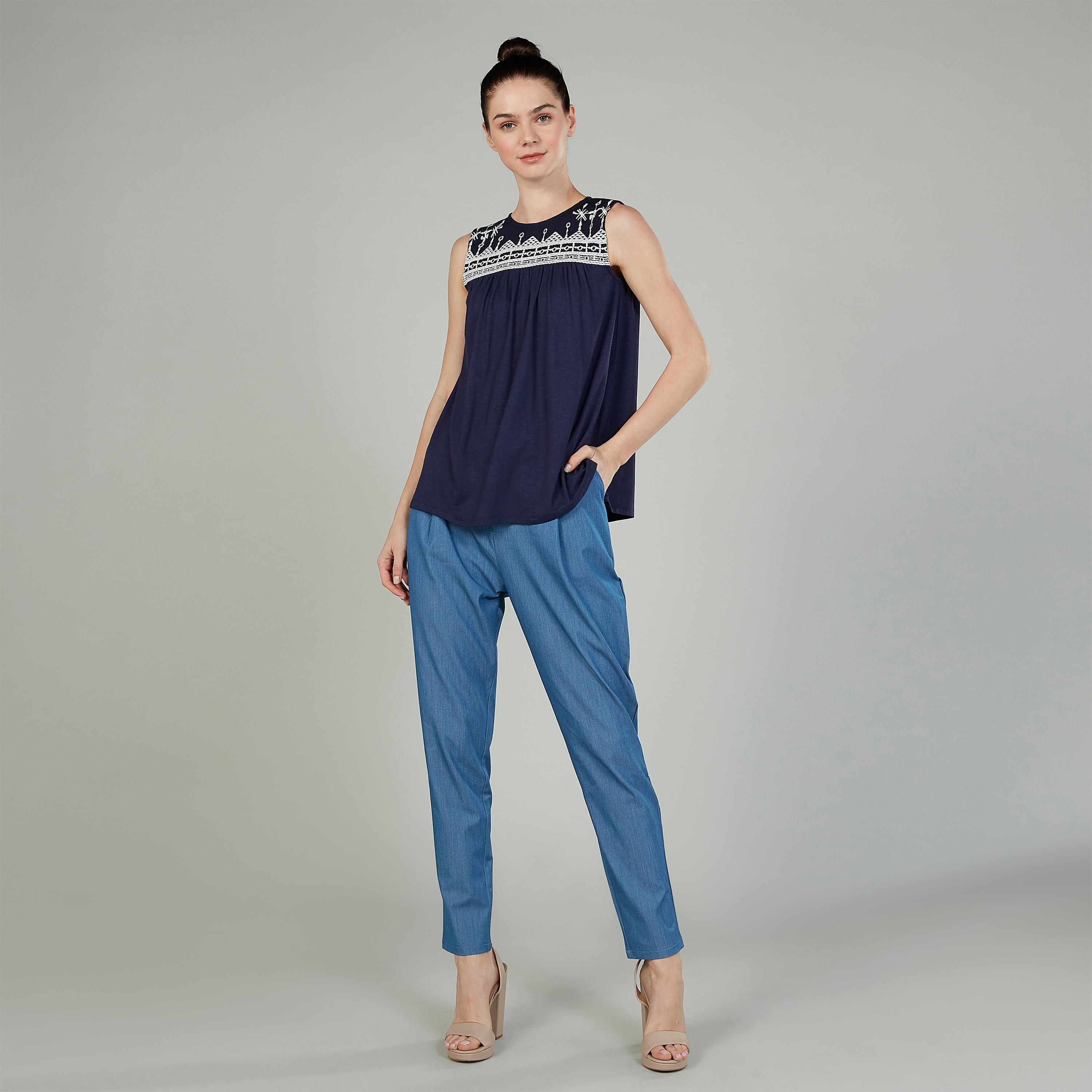 Embroidered Sleeveless Top with Crew Neck-women-clothing-tshirts-image-2