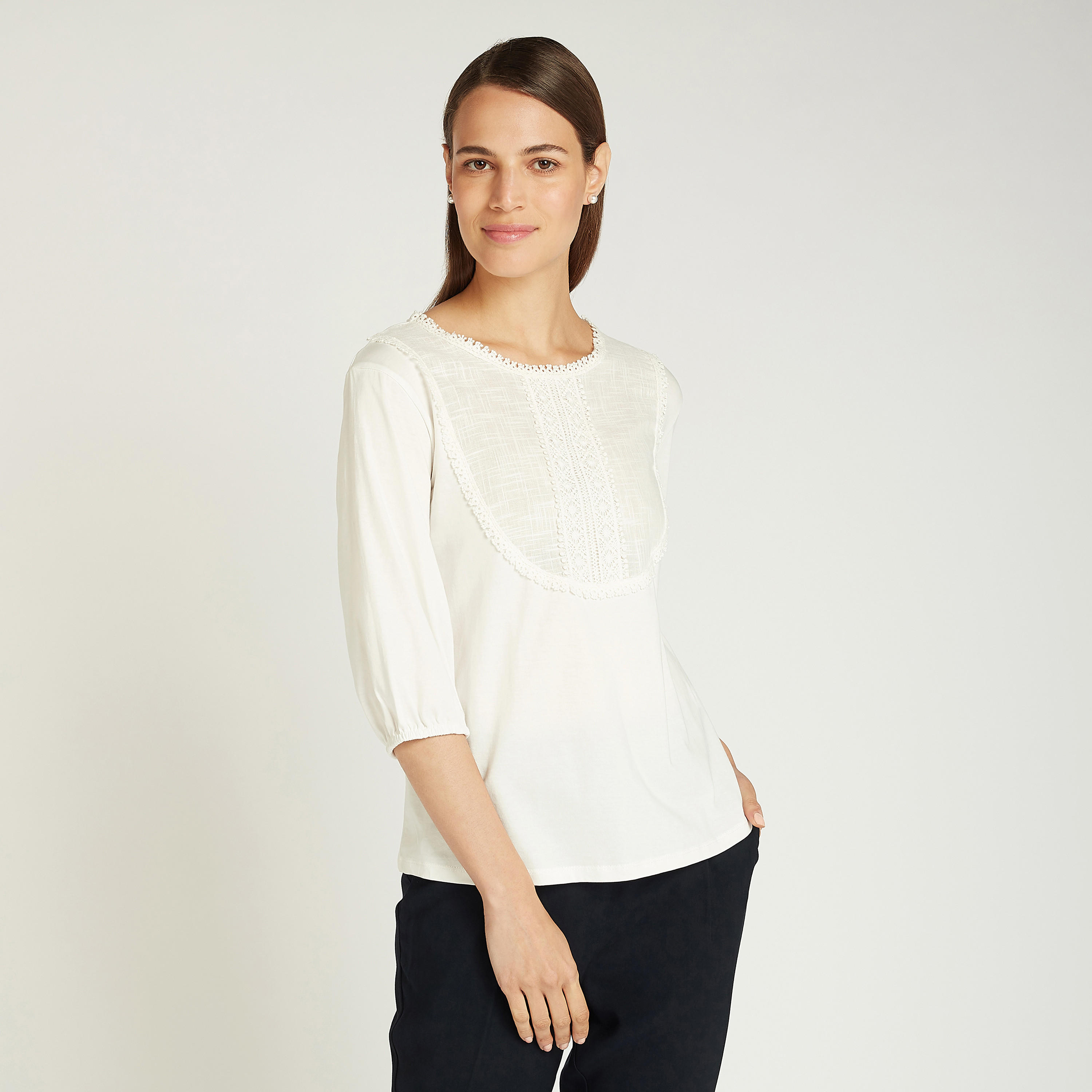 بلوزة بارزة الملمس بياقة مستديرة وأكمام 3/4-women-clothing-shirtsandblouses-blouses-image-1