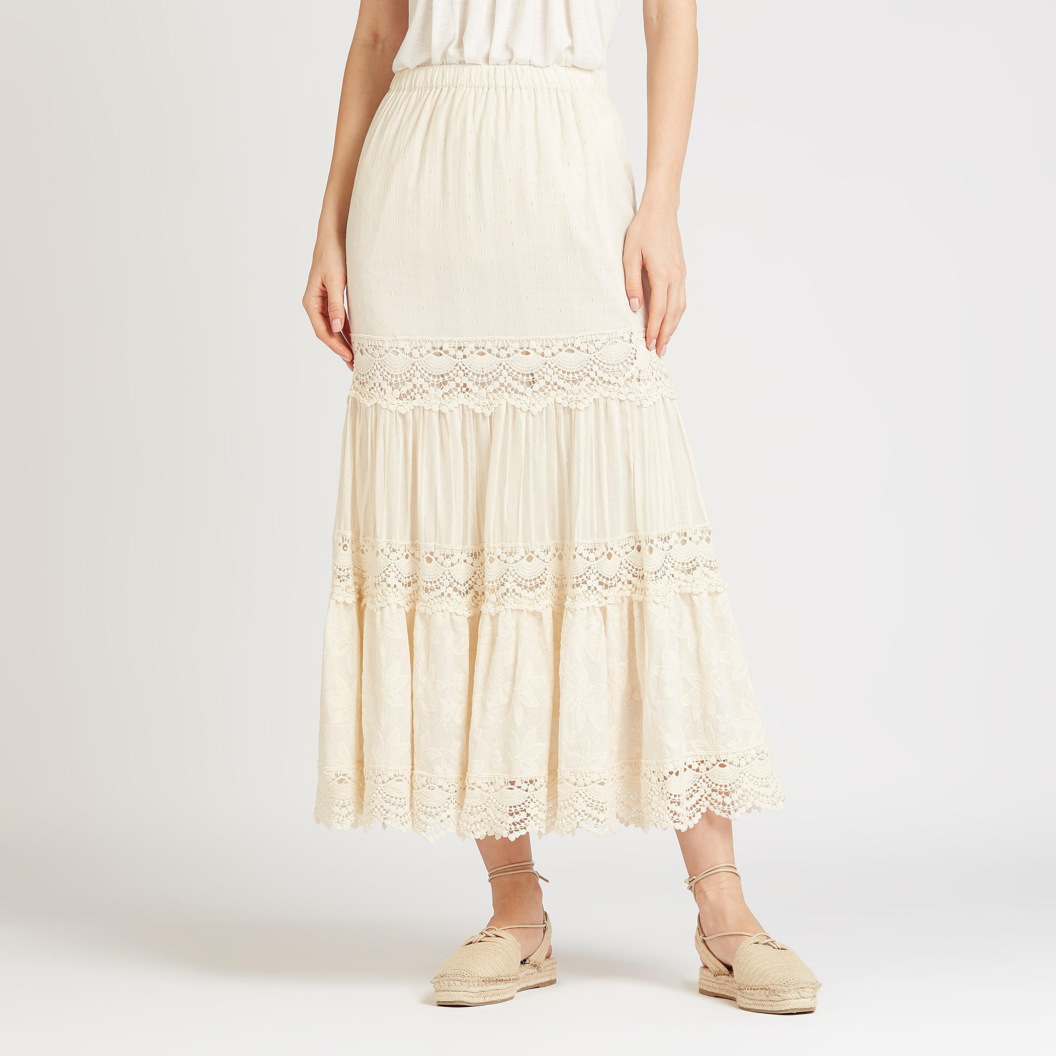 تنورة إيه لاين طويلة بخصر مطّاطي و تفاصيل دانتيل-women-clothing-bottoms-skirts-image-1