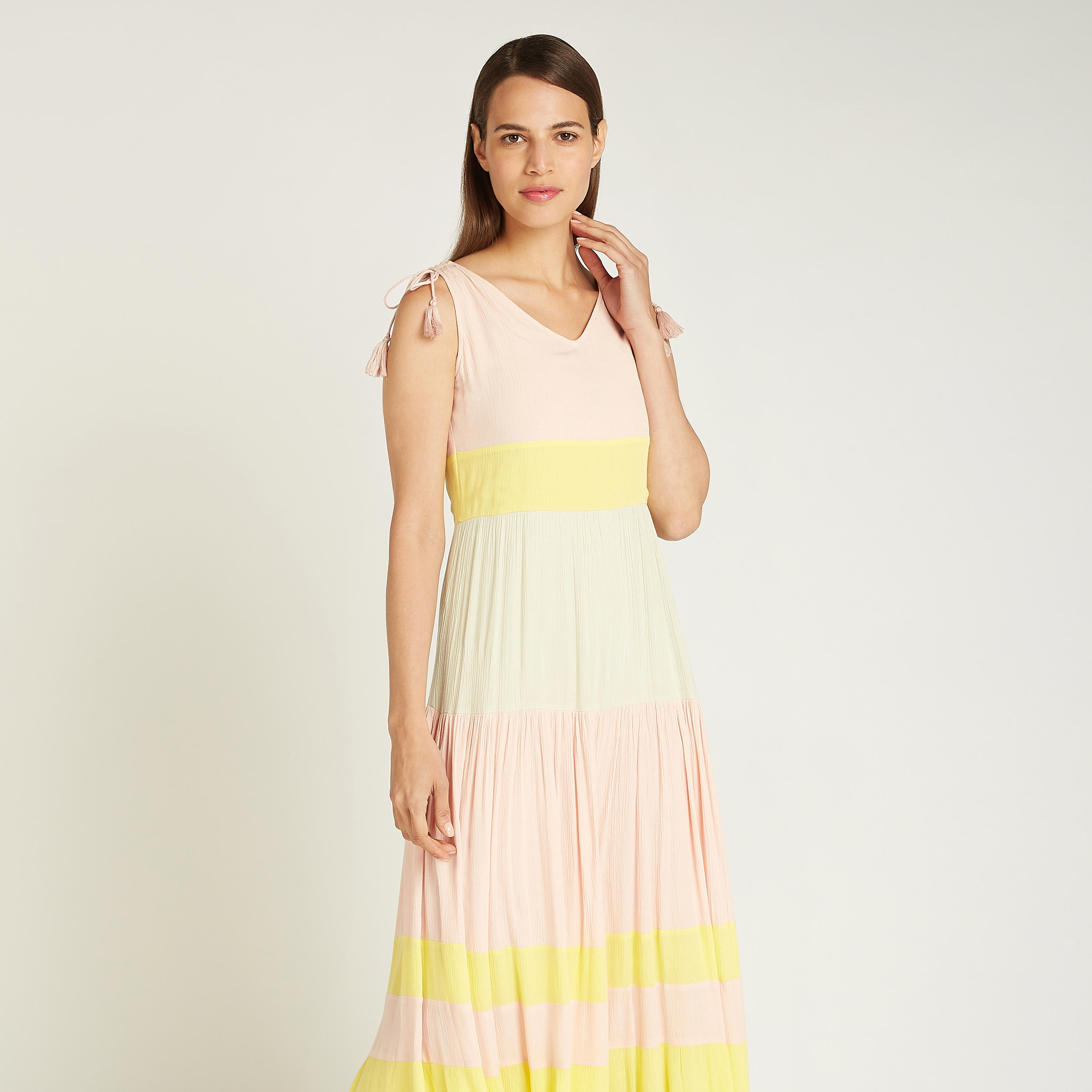 فستان مخطط طويل بياقة V وأربطة-women-clothing-dresses-image-2