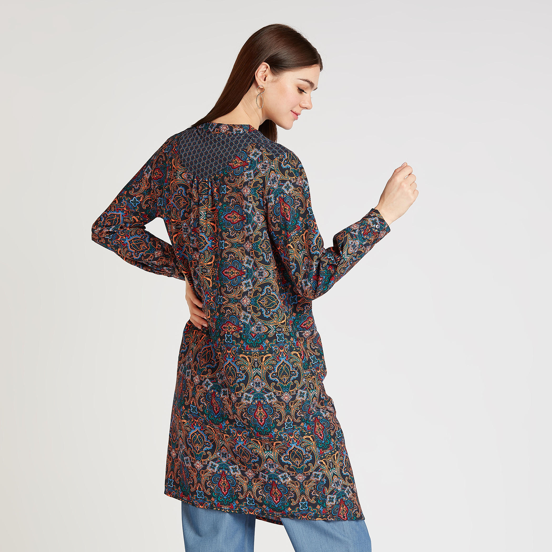 بلوزة طويلة بطبعات بأكمام طويلة وأربطة-women-clothing-shirtsandblouses-blouses-image-4