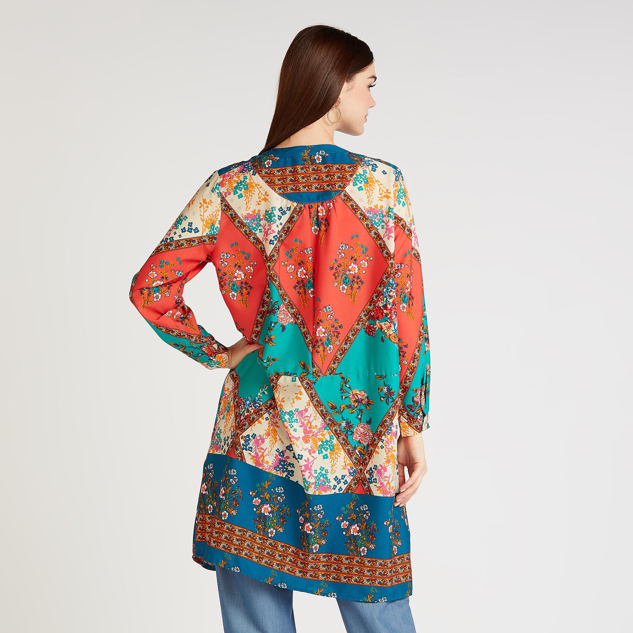 بلوزة طويلة بطبعات وأكمام طويلة وأربطة-women-clothing-shirtsandblouses-blouses-image-3