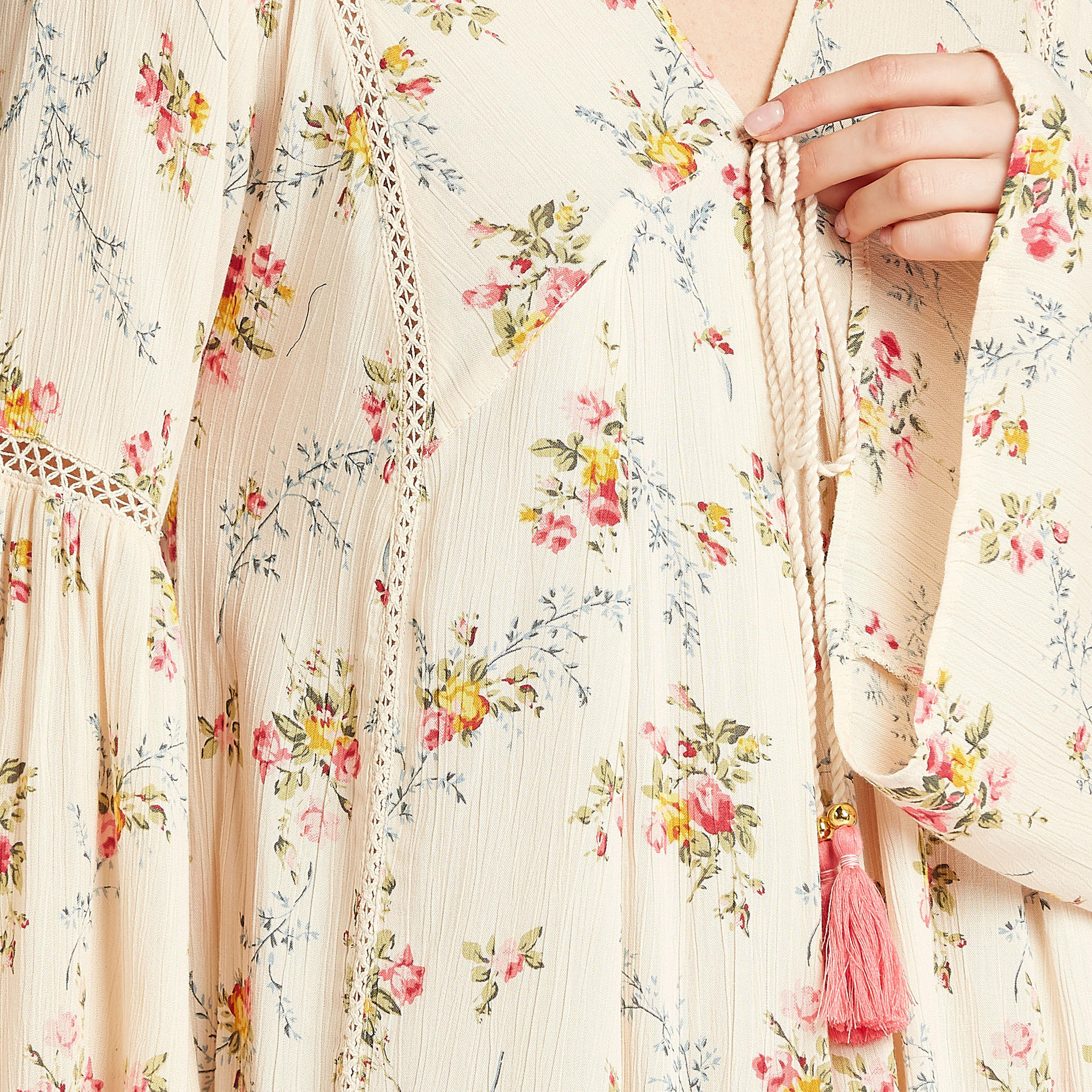 تونيك بأكمام واسعة ورباط وطبعات أزهار-women-clothing-shirtsandblouses-blouses-image-4