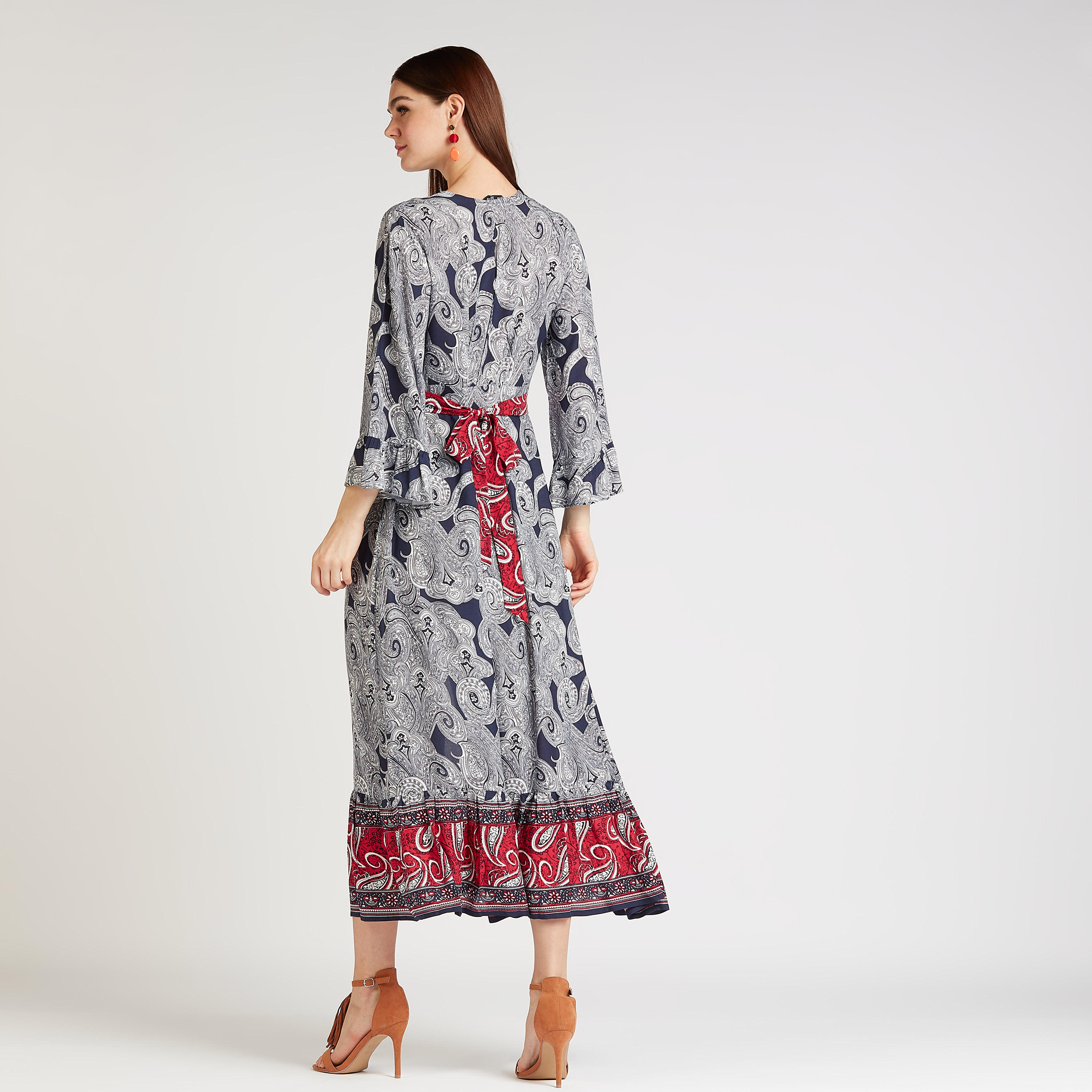 فستان ايه لاين ميدي بياقة V و أكمام واسعة و طبعات بيزلي-women-clothing-dresses-image-3