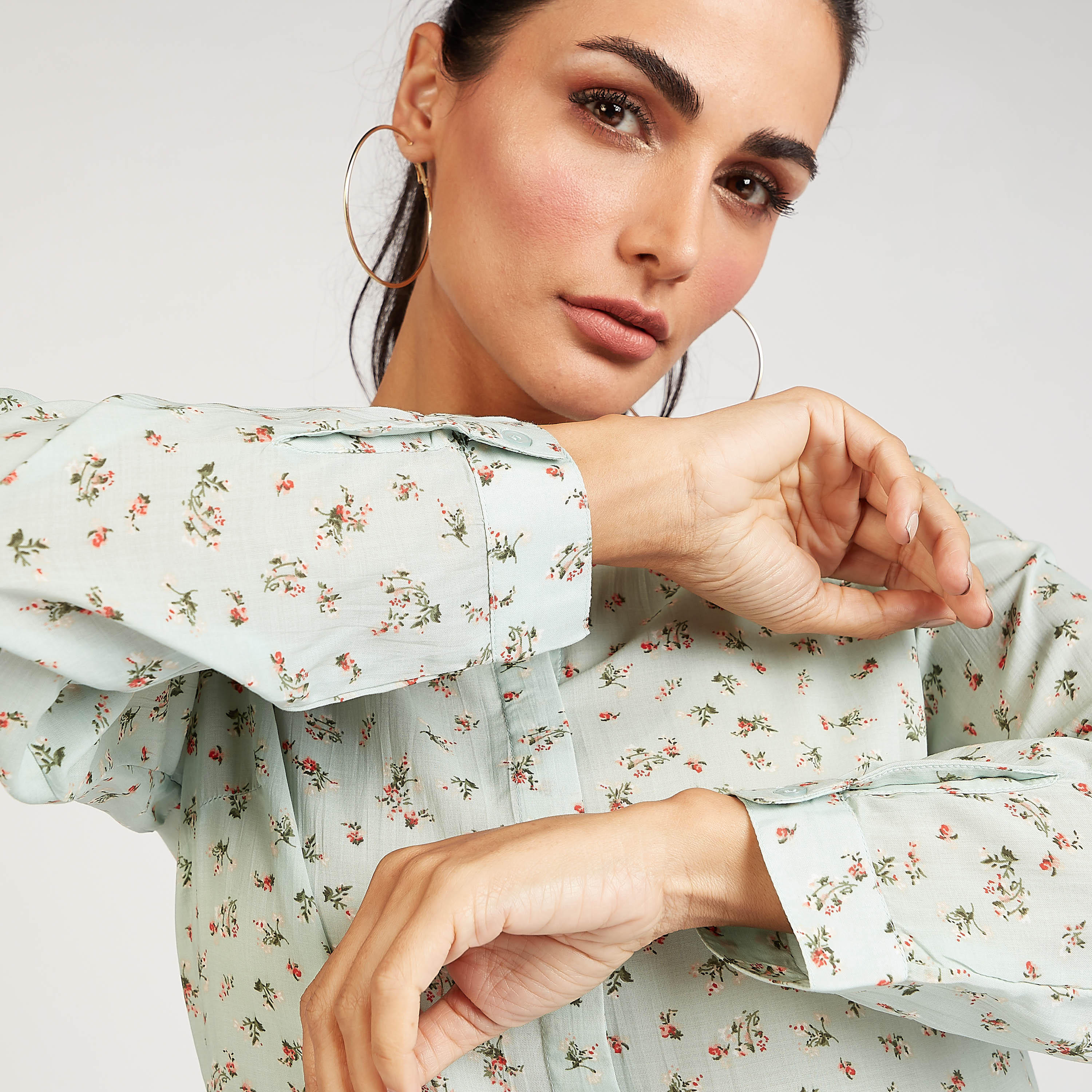 بلوزة بياقة ماندارين وأكمام طويلة وطبعات أزهار-women-clothing-shirtsandblouses-blouses-image-4