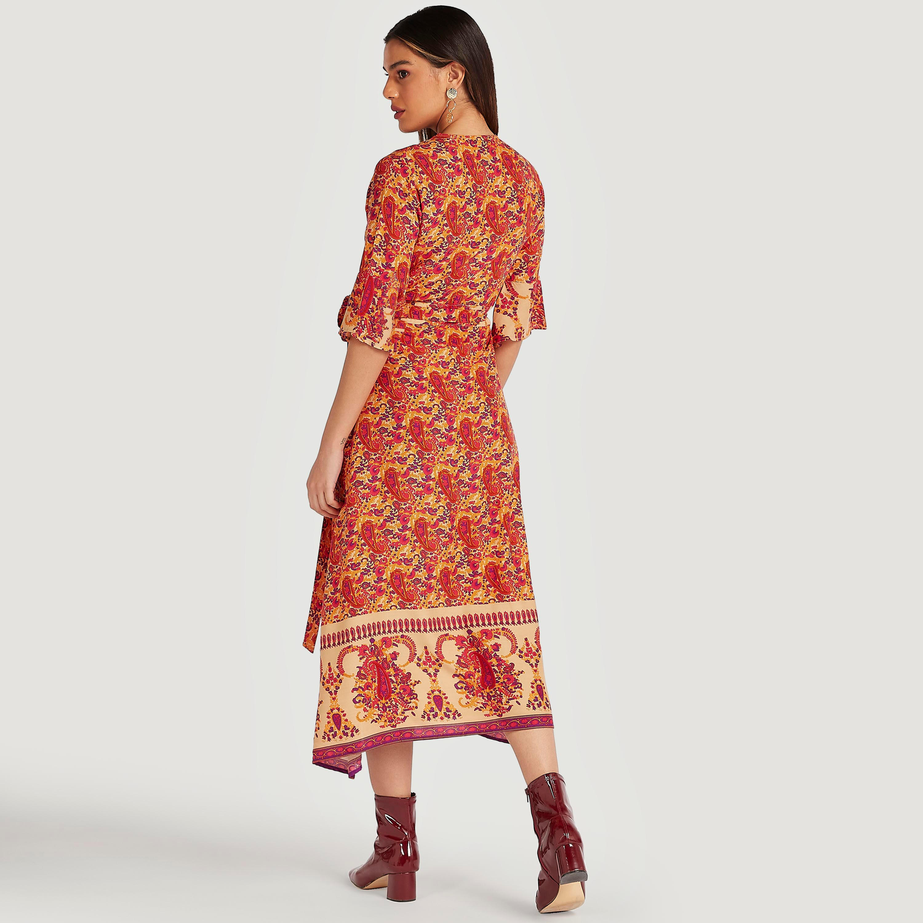 فستان ميدي إيه لاين بأربطة وطبعات بيزلي-women-clothing-dresses-image-4
