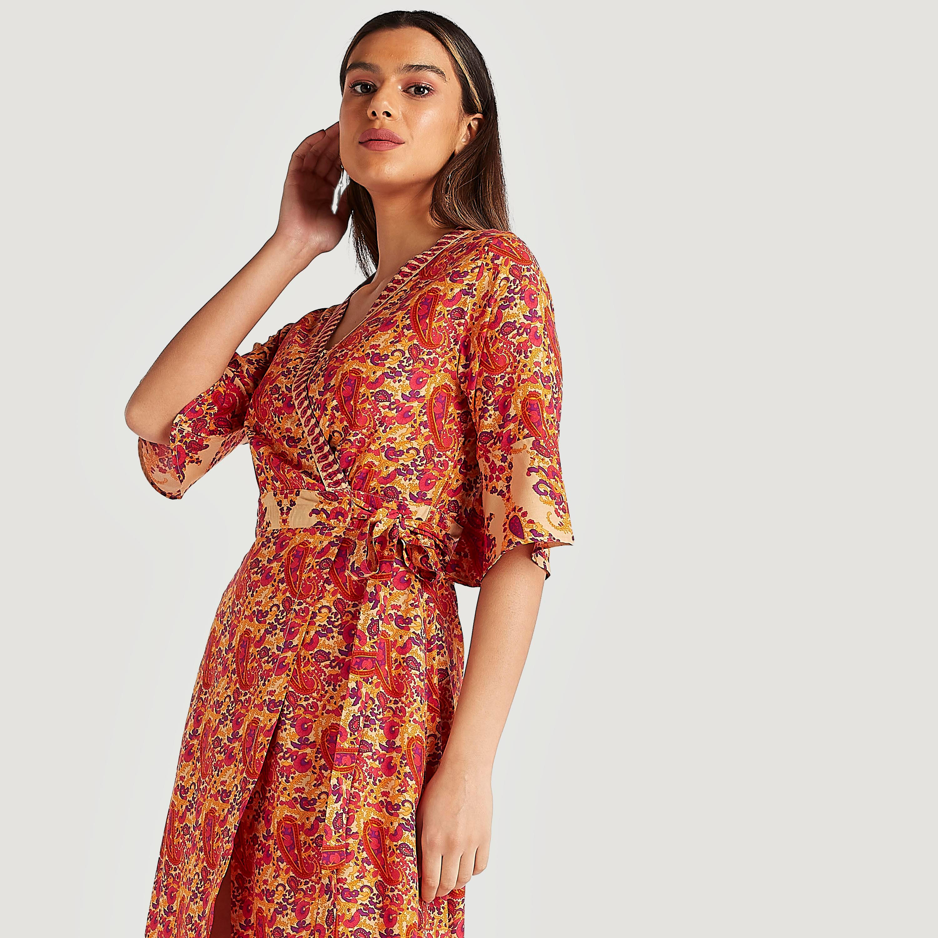 فستان ميدي إيه لاين بأربطة وطبعات بيزلي-women-clothing-dresses-image-5