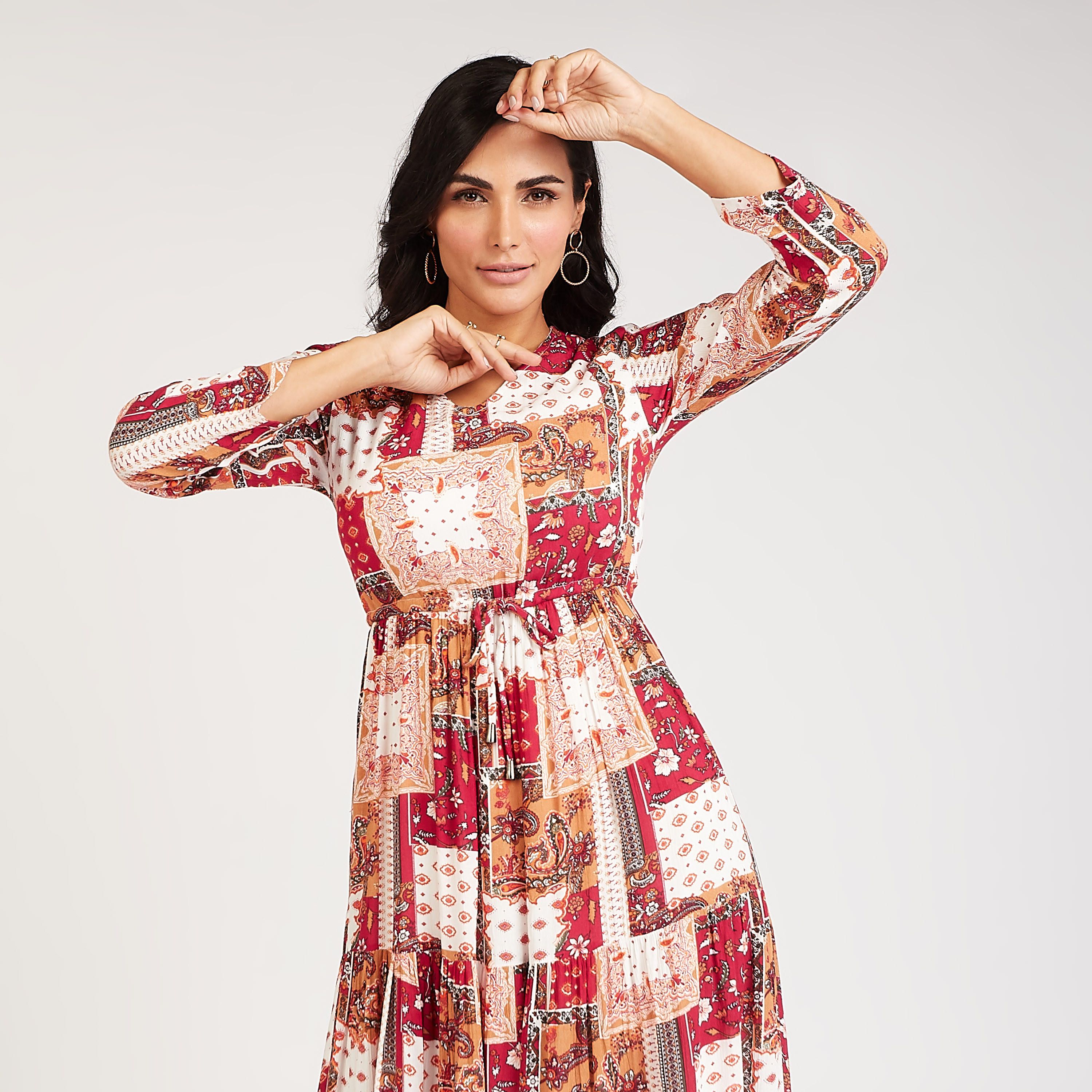 فستان إيه لاين طويل بياقة V وأكمام طويلة و طبعات أزهار-women-clothing-dresses-image-1