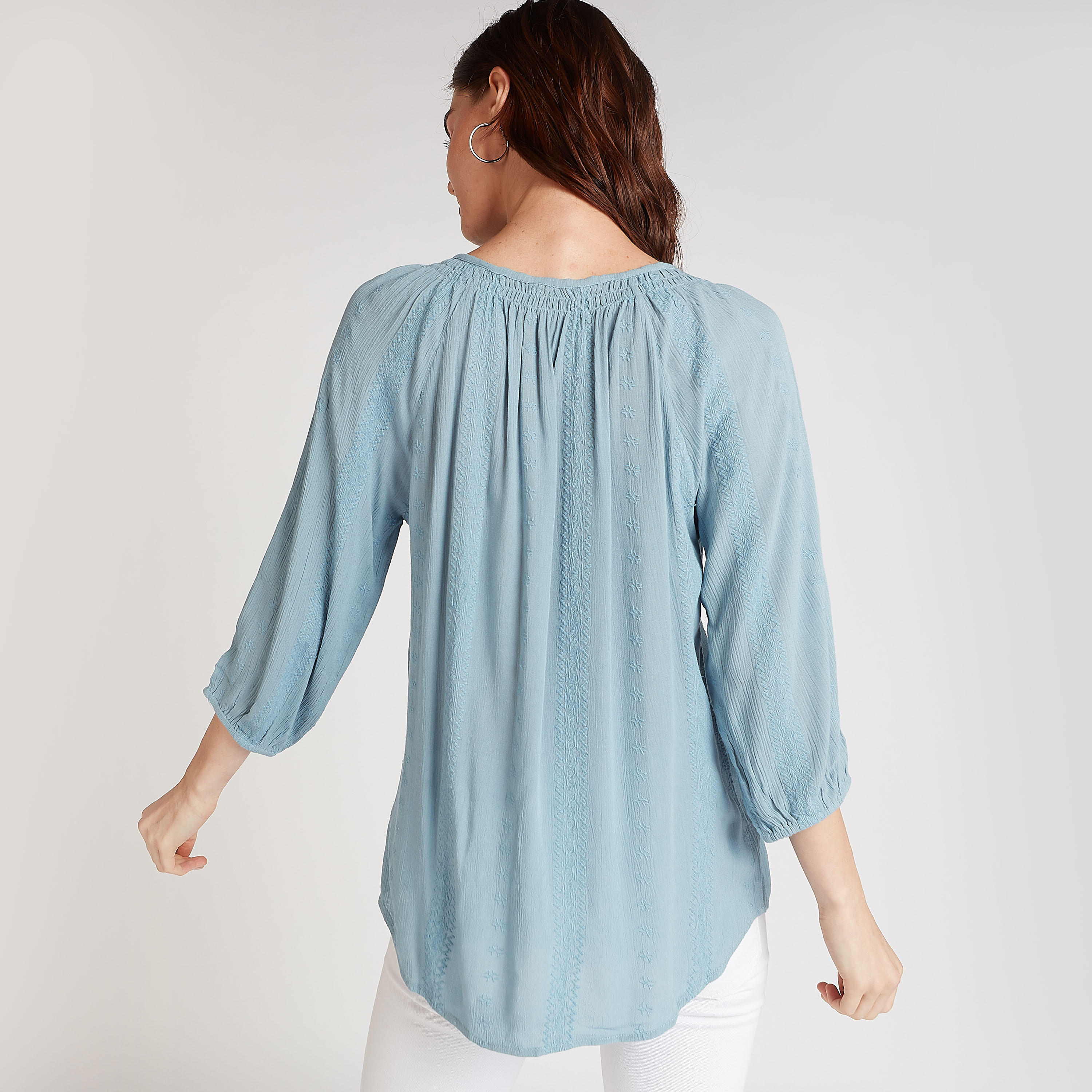 بلوزة مستدامة مطرزة بأكمام طويلة وأربطة-women-clothing-shirtsandblouses-blouses-image-4