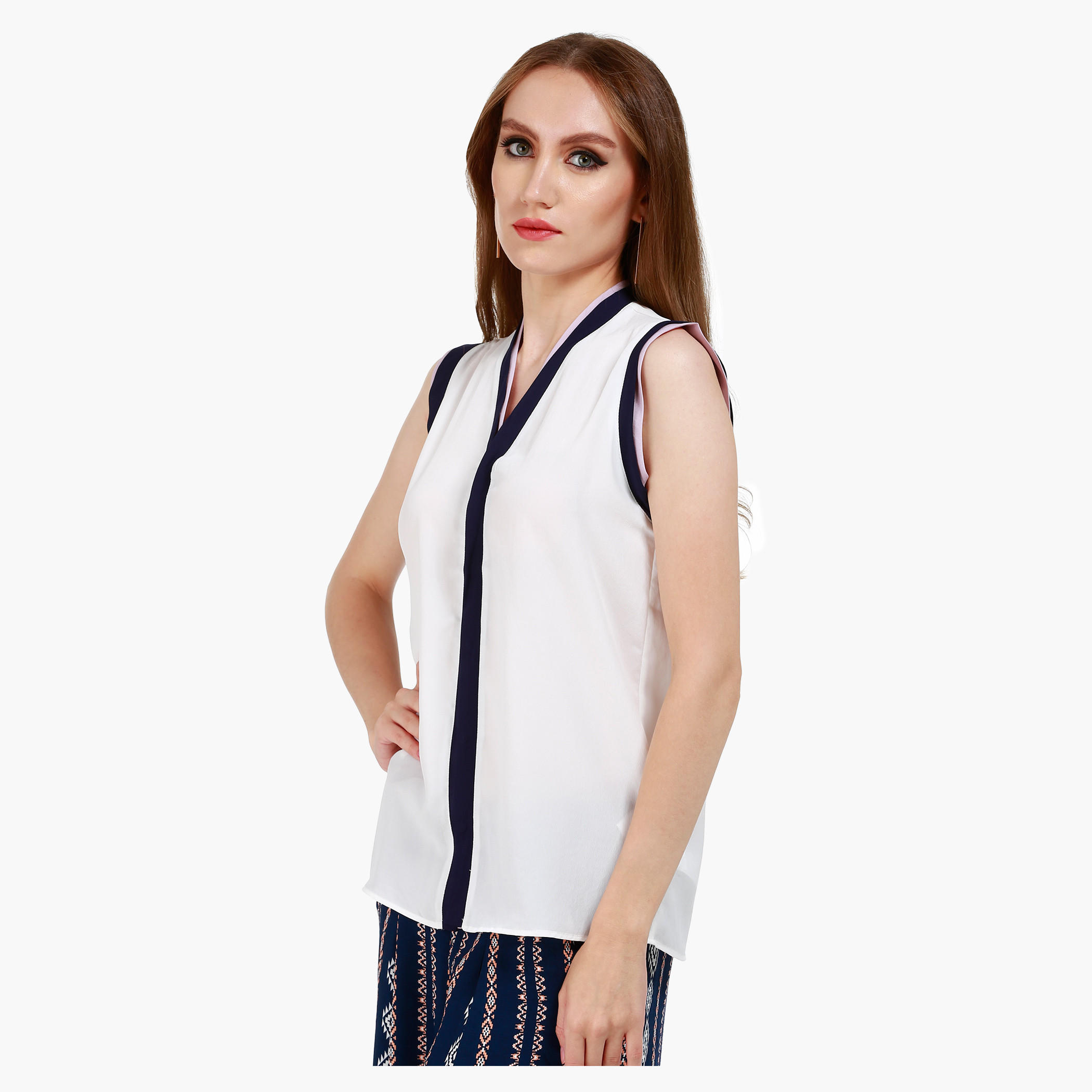 Casual V-Neck Top with Contrast Detailing in Regular Fit-women-clothing-shirtsandblouses-blouses-image-3