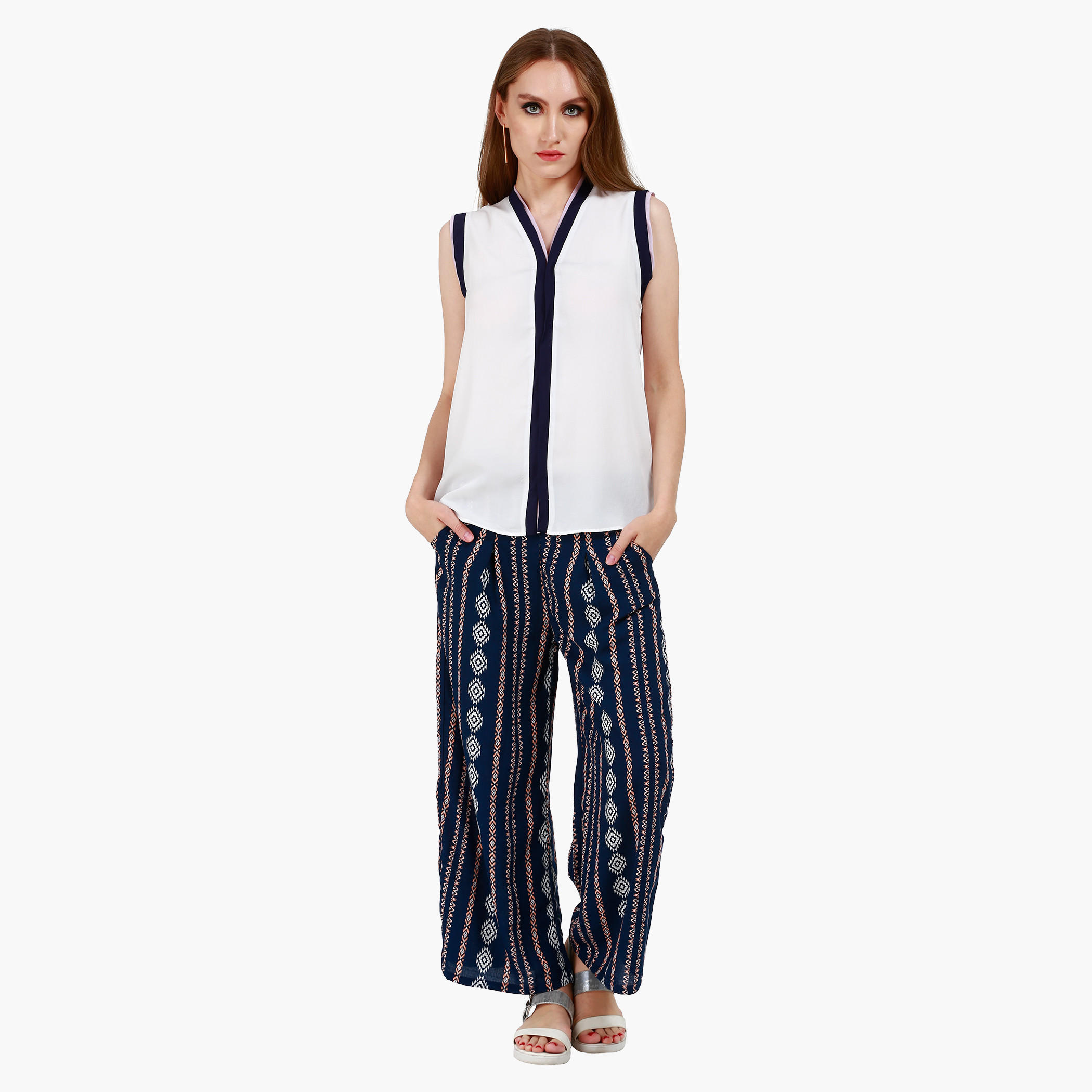 Casual V-Neck Top with Contrast Detailing in Regular Fit-women-clothing-shirtsandblouses-blouses-image-5