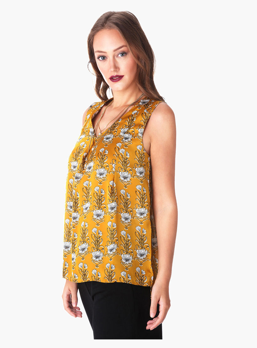 Sleeveless Top-women-clothing-shirtsandblouses-blouses-image-3