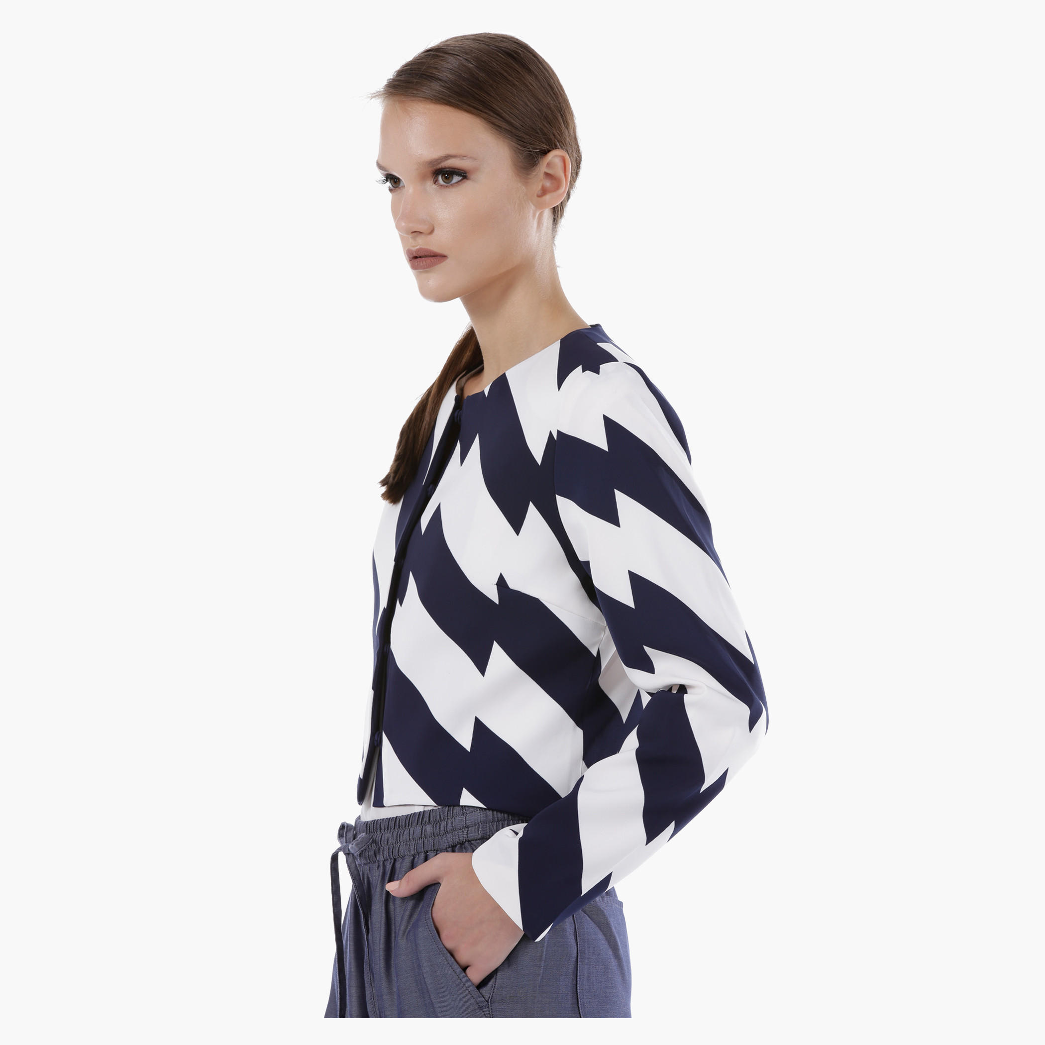 Chanel-Shaped Jacket in Regular Fit-women-clothing-coatsandjackets-blazers-image-3