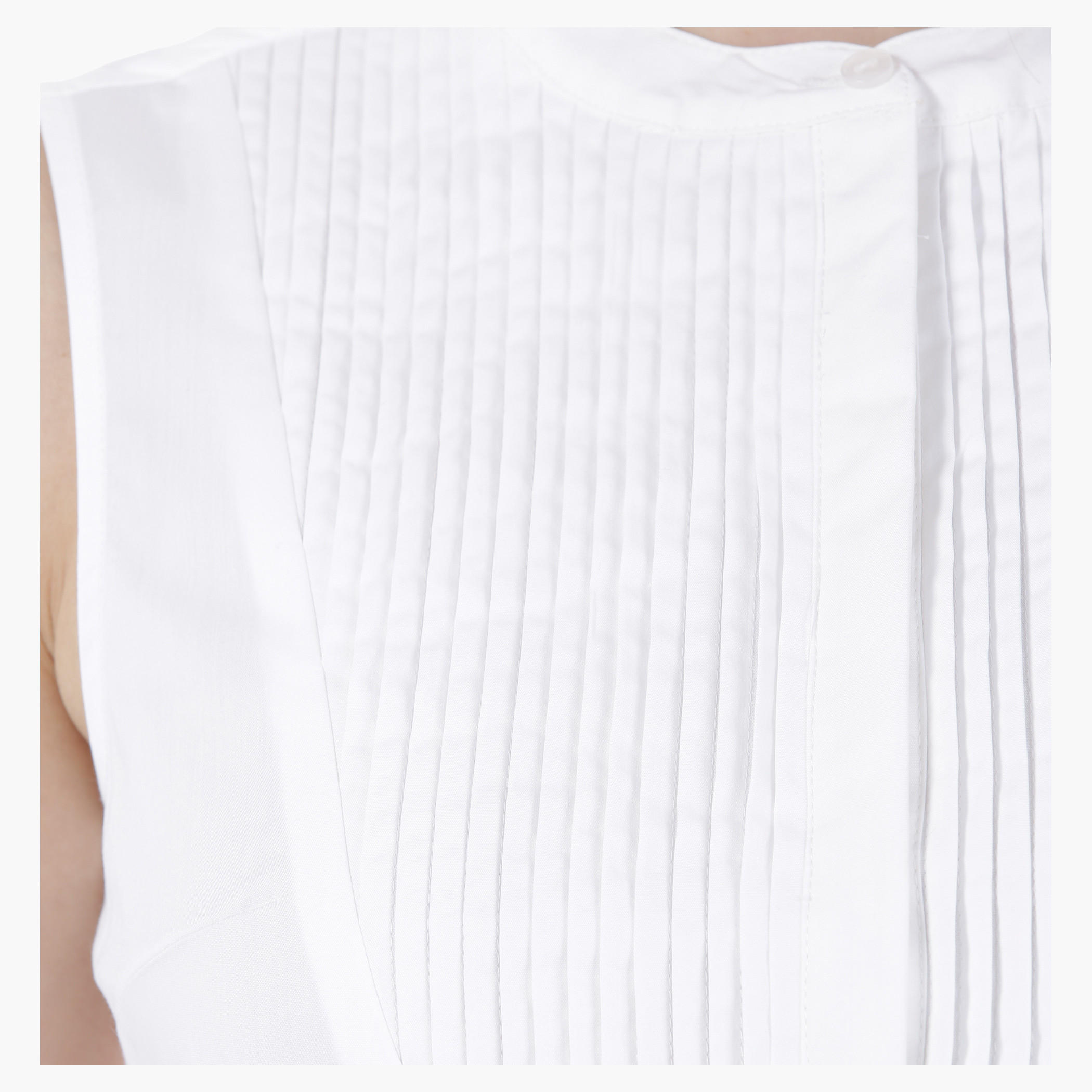 Sleeveless Shirt with Pleated Bib in Regular Fit-women-clothing-shirtsandblouses-blouses-image-5