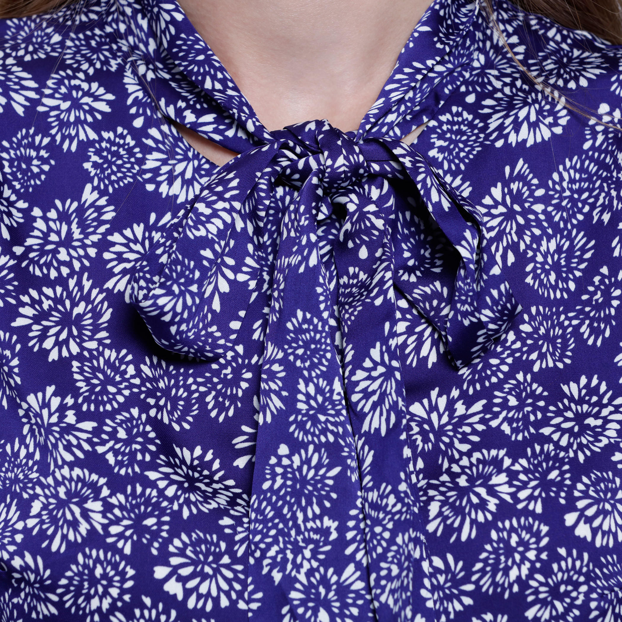 Sleeveless Blouse with Bow-women-clothing-shirtsandblouses-blouses-image-4