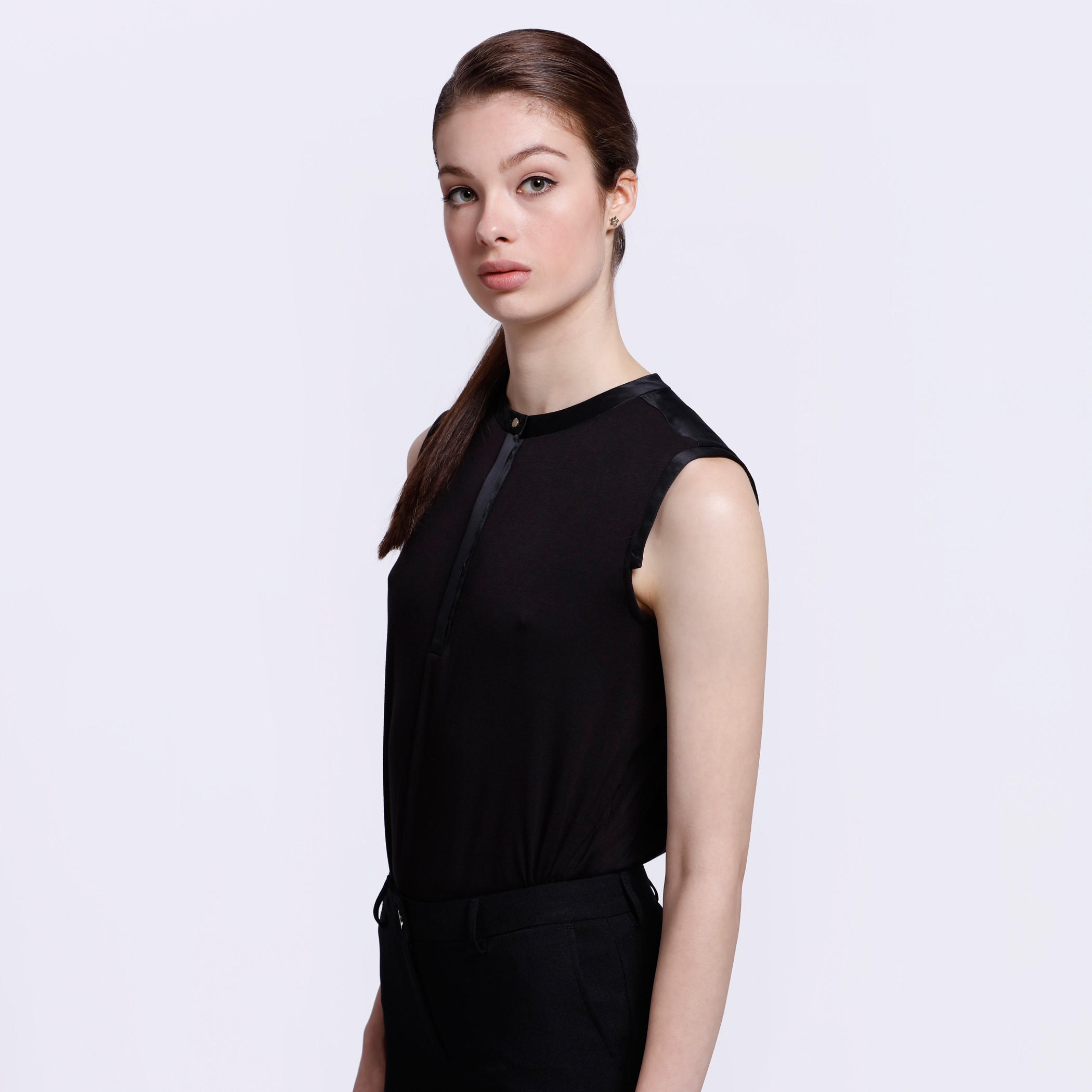 Sleeveless Top with Mandarin Collar-women-clothing-shirtsandblouses-blouses-image-13
