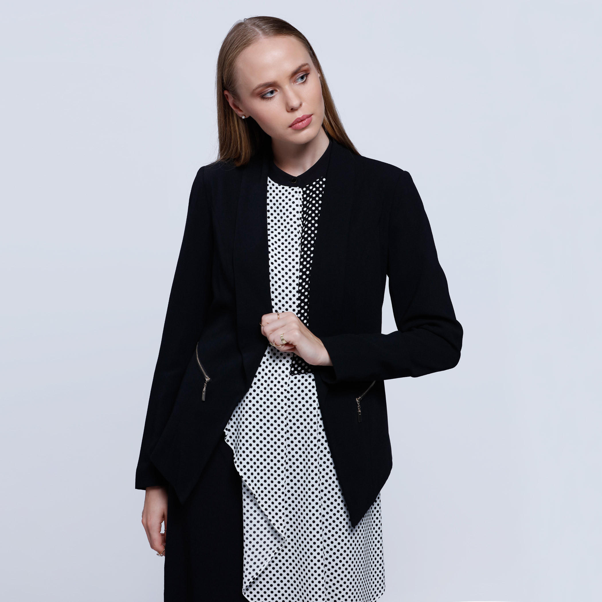 Long Sleeves Jacket With Welt Pockets-women-winterwear-coatsandjackets-jackets-image-1