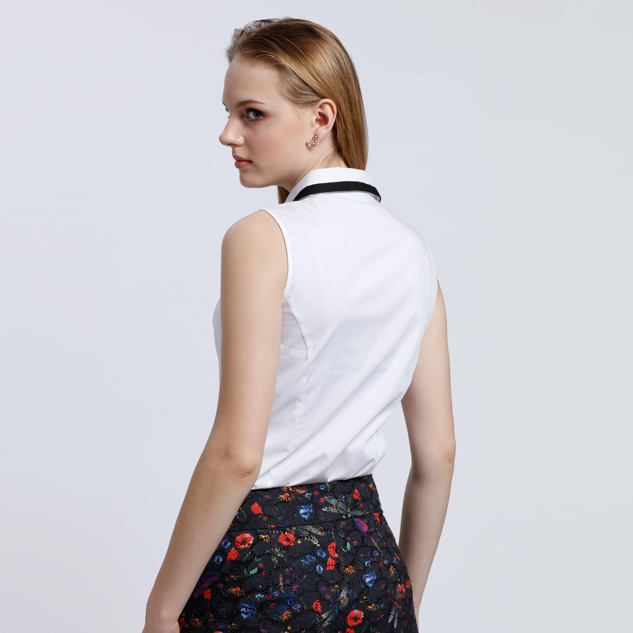Sleeveless Shirt with Spread Collar-women-clothing-shirtsandblouses-blouses-image-2