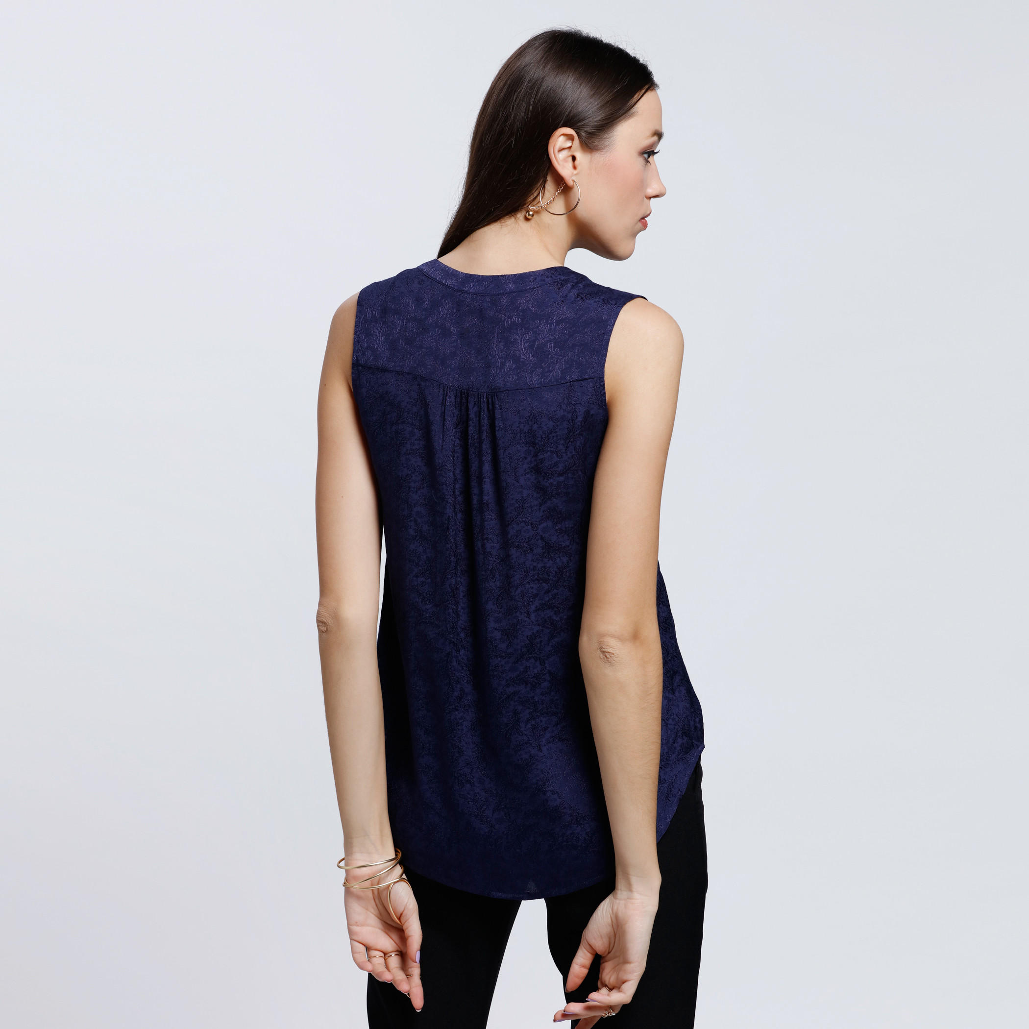 Jacquard Printed Sleeveless Top -women-clothing-shirtsandblouses-blouses-image-2