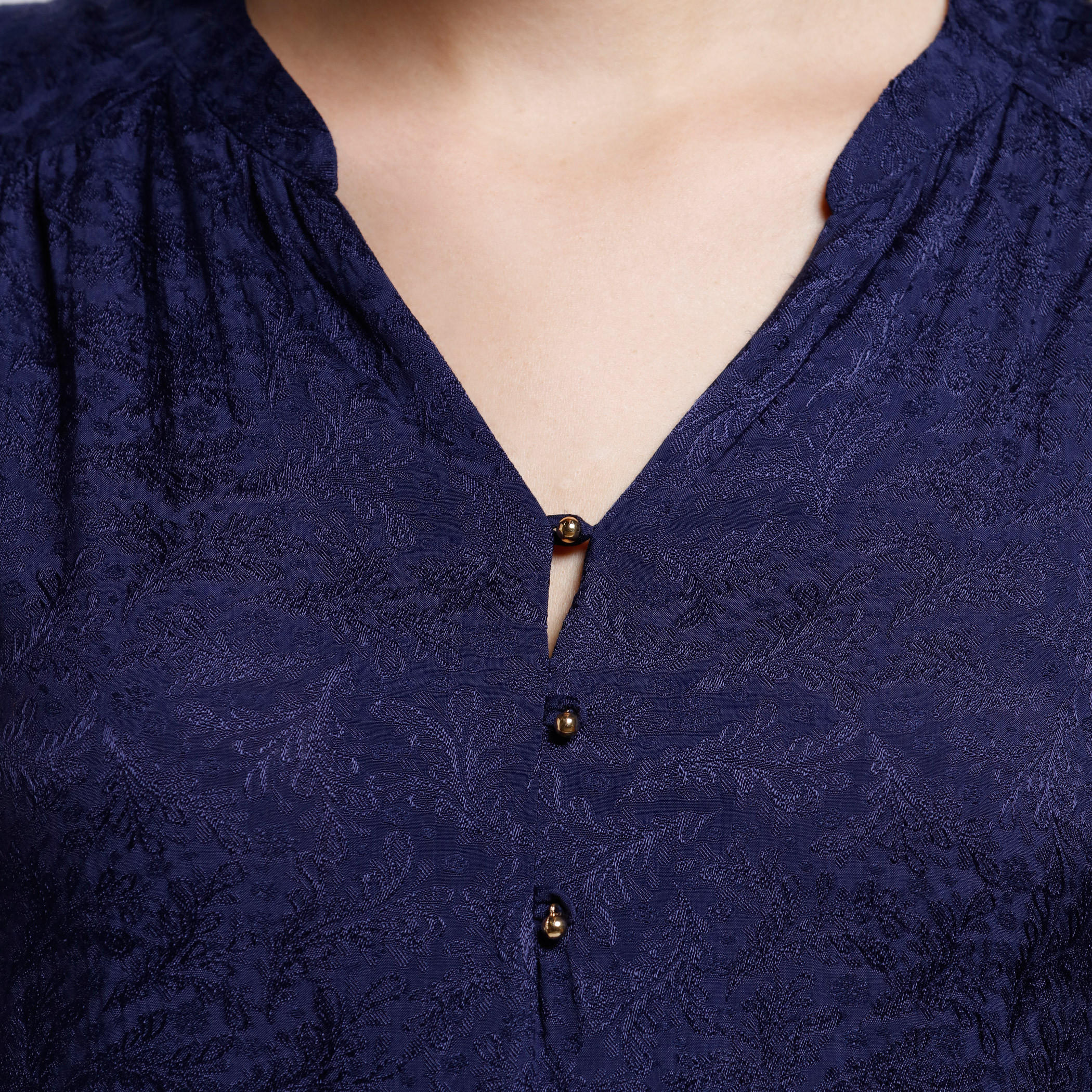 Jacquard Printed Sleeveless Top -women-clothing-shirtsandblouses-blouses-image-4