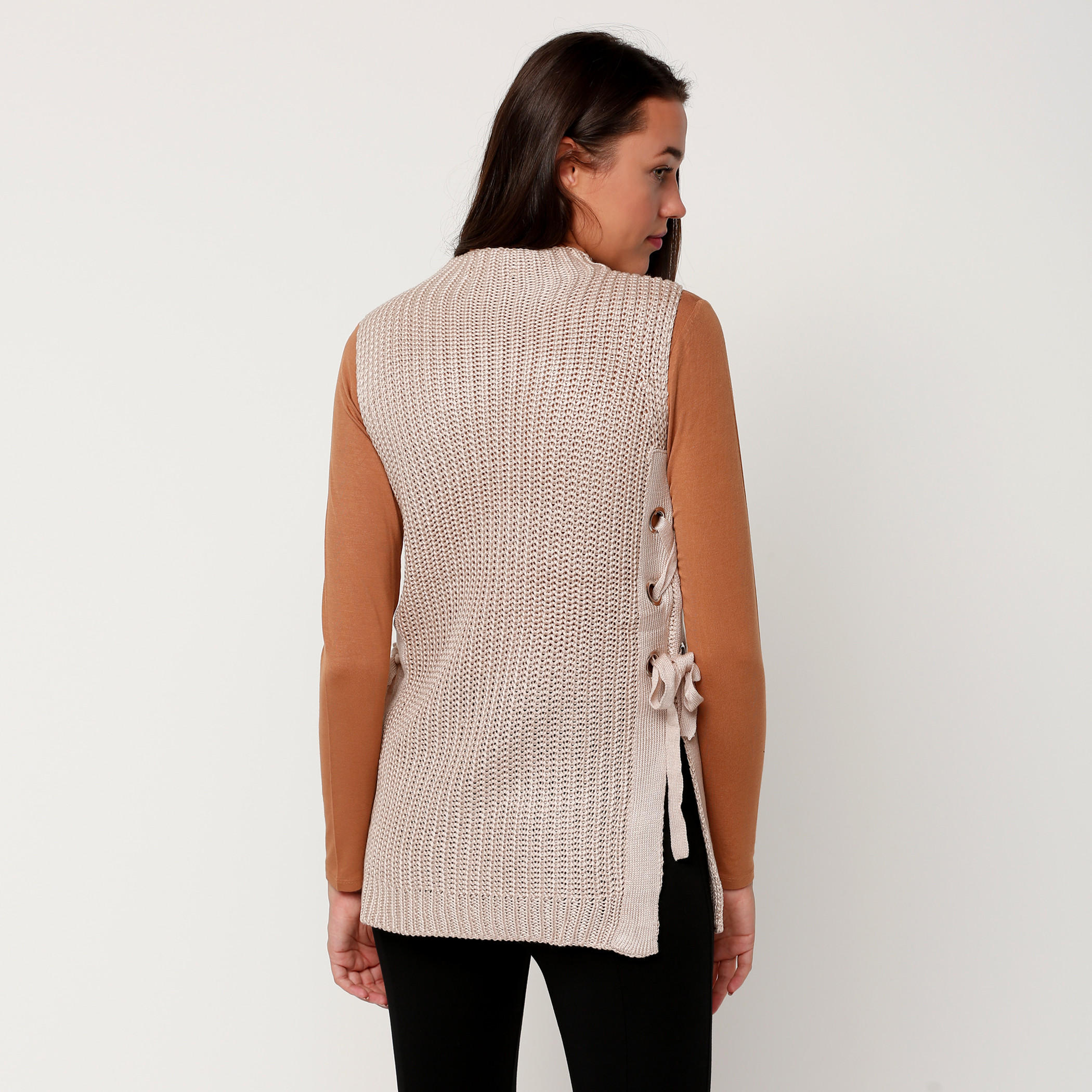 Round Neck Sleeveless Knitted Sweater-women-clothing-cardigansandjumpers-jumpers-image-2