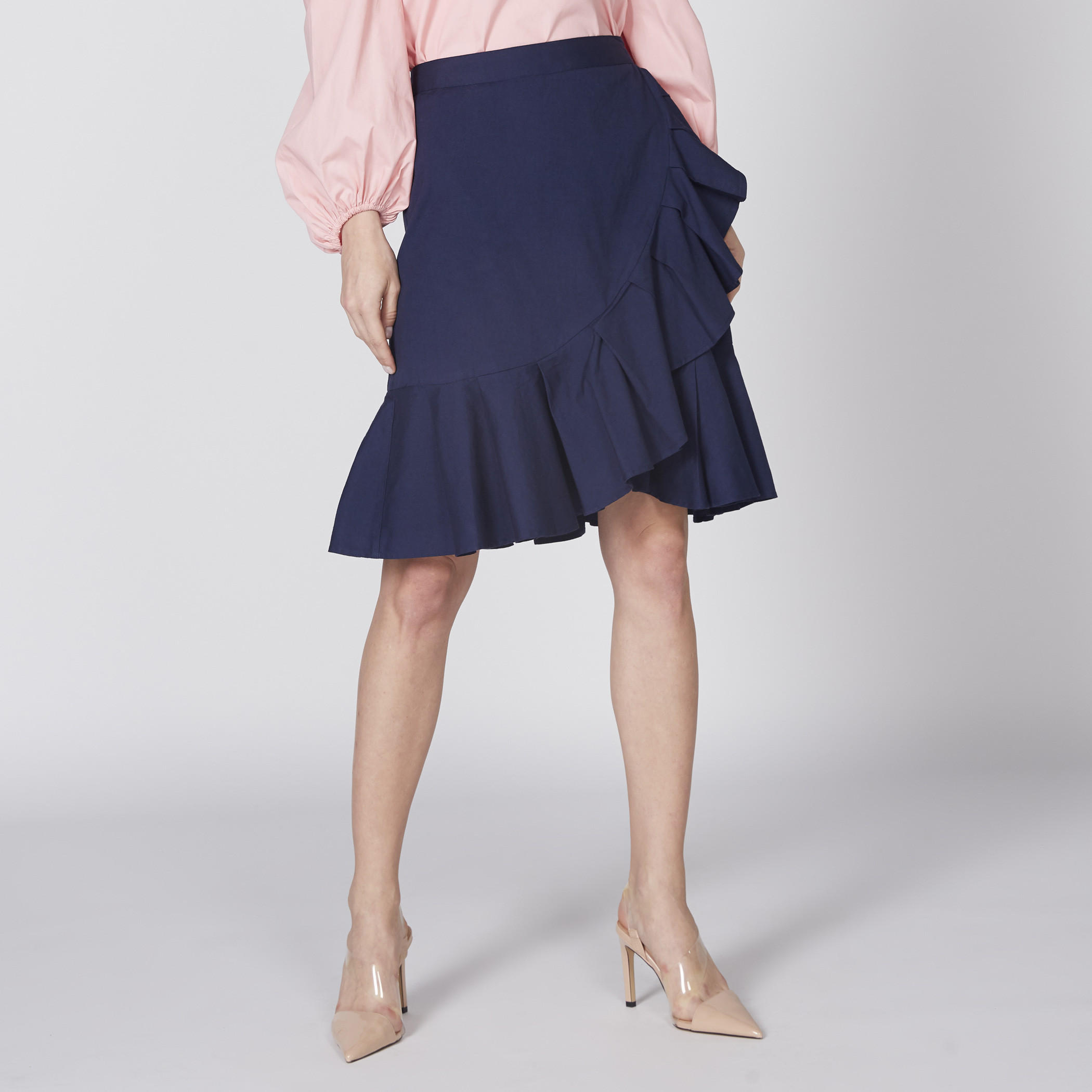 تنورة متوسطة الطول بتصميم متداخل وتفاصيل كشكش-women-clothing-bottoms-skirts-image-1
