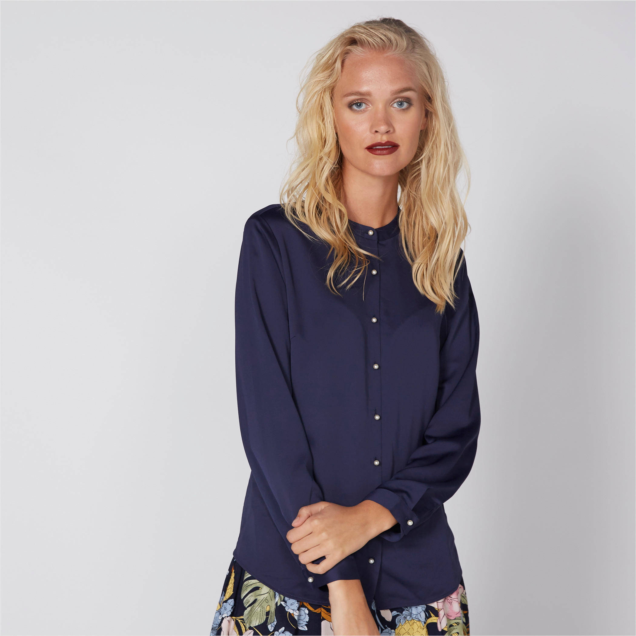 Long Sleeves Shirt with Complete Placket-women-clothing-shirtsandblouses-shirts-image-1