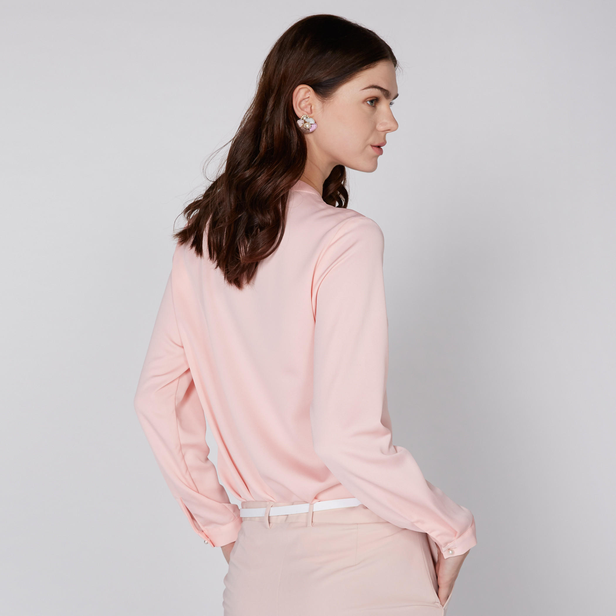 قميص بأكمام طويلة وأزرار-women-clothing-shirtsandblouses-shirts-image-1