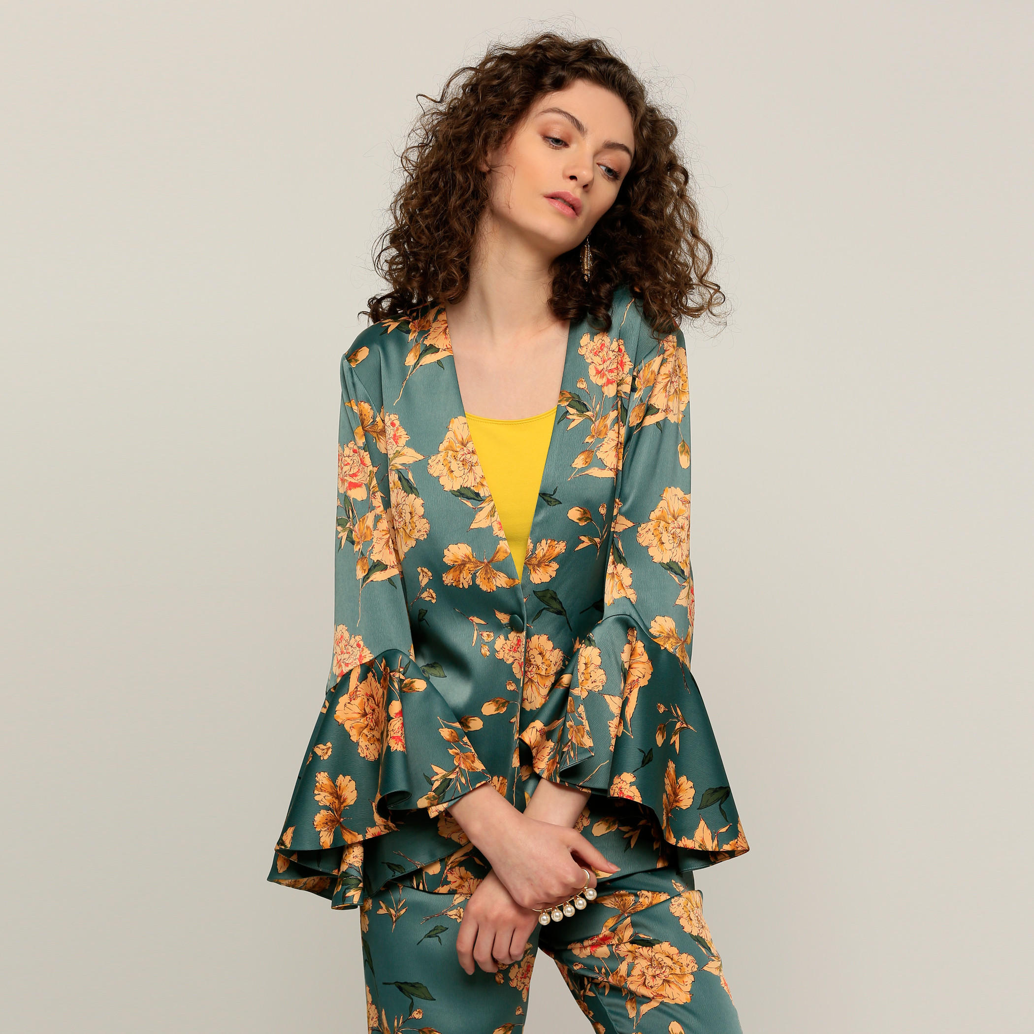 جاكيت بأكمام واسعة وطبعات-women-clothing-cardigansandjumpers-jumpers-image-5