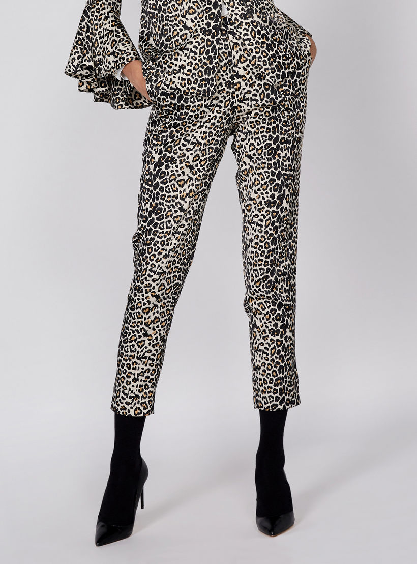 بنطال رياضي طويل بطبعات وخصر مطّاطي وجيوب-women-clothing-bottoms-trousers-image-1