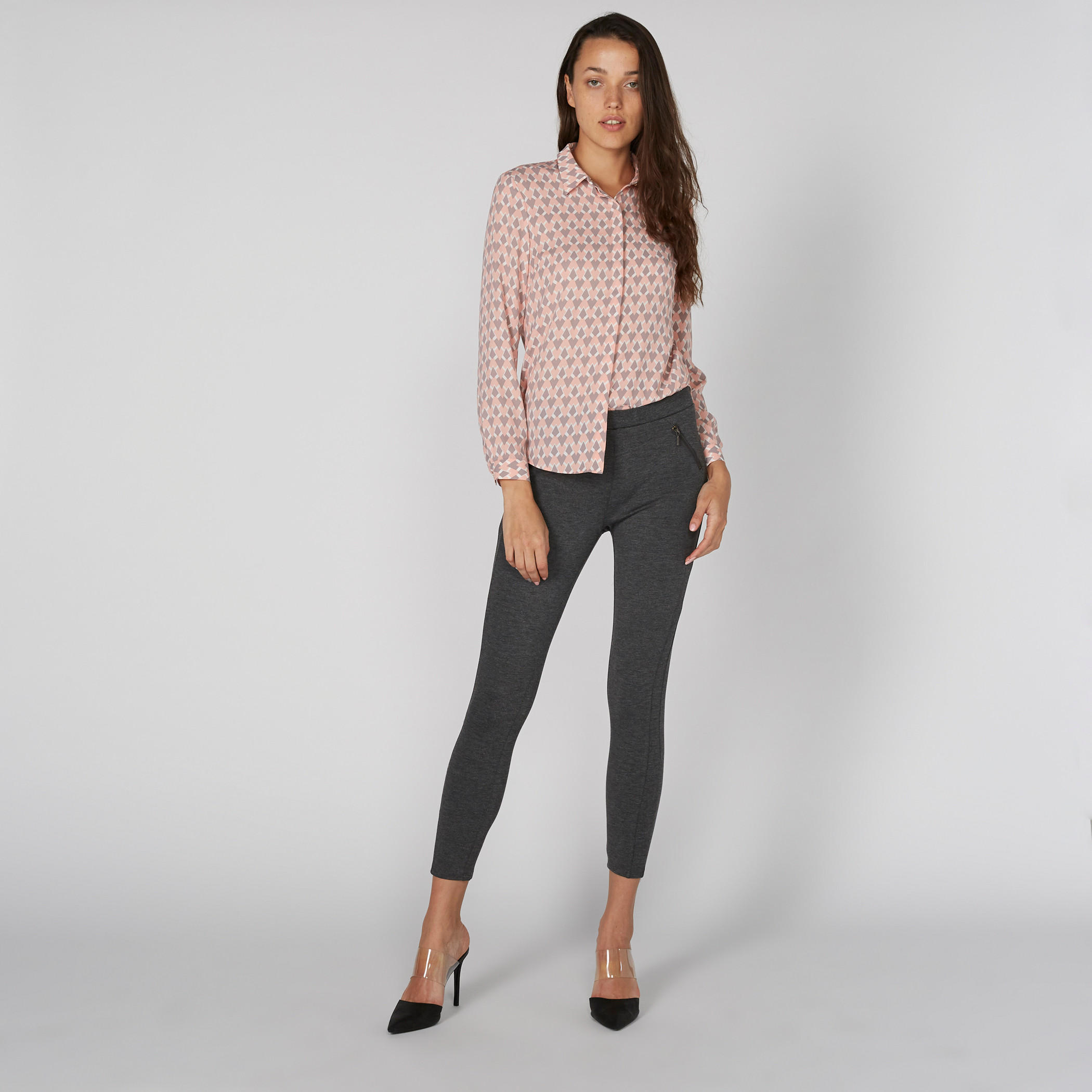 بنطال طويل بقصّة ضيقة وسحّاب-women-clothing-bottoms-leggings-image-1