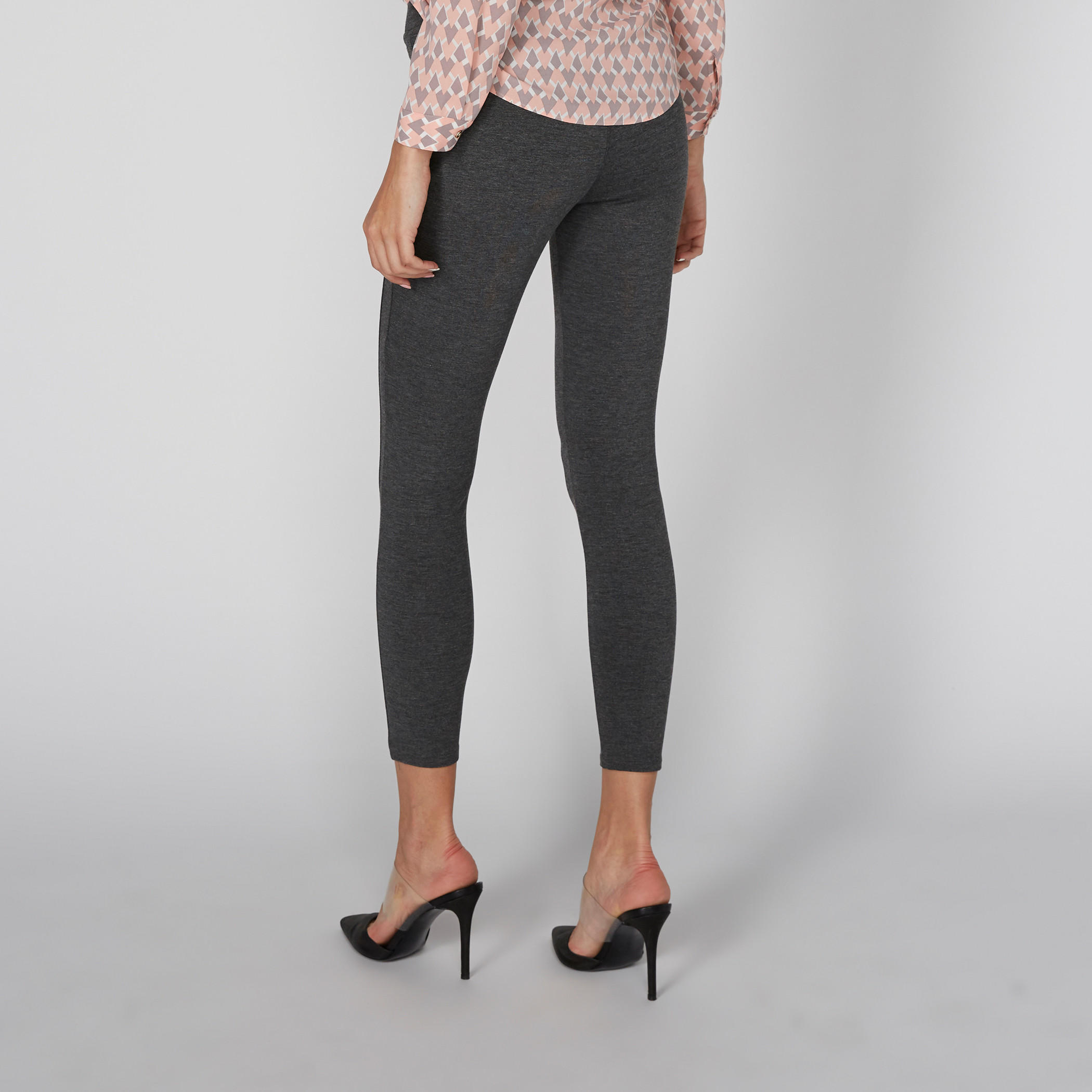 بنطال طويل بقصّة ضيقة وسحّاب-women-clothing-bottoms-leggings-image-4