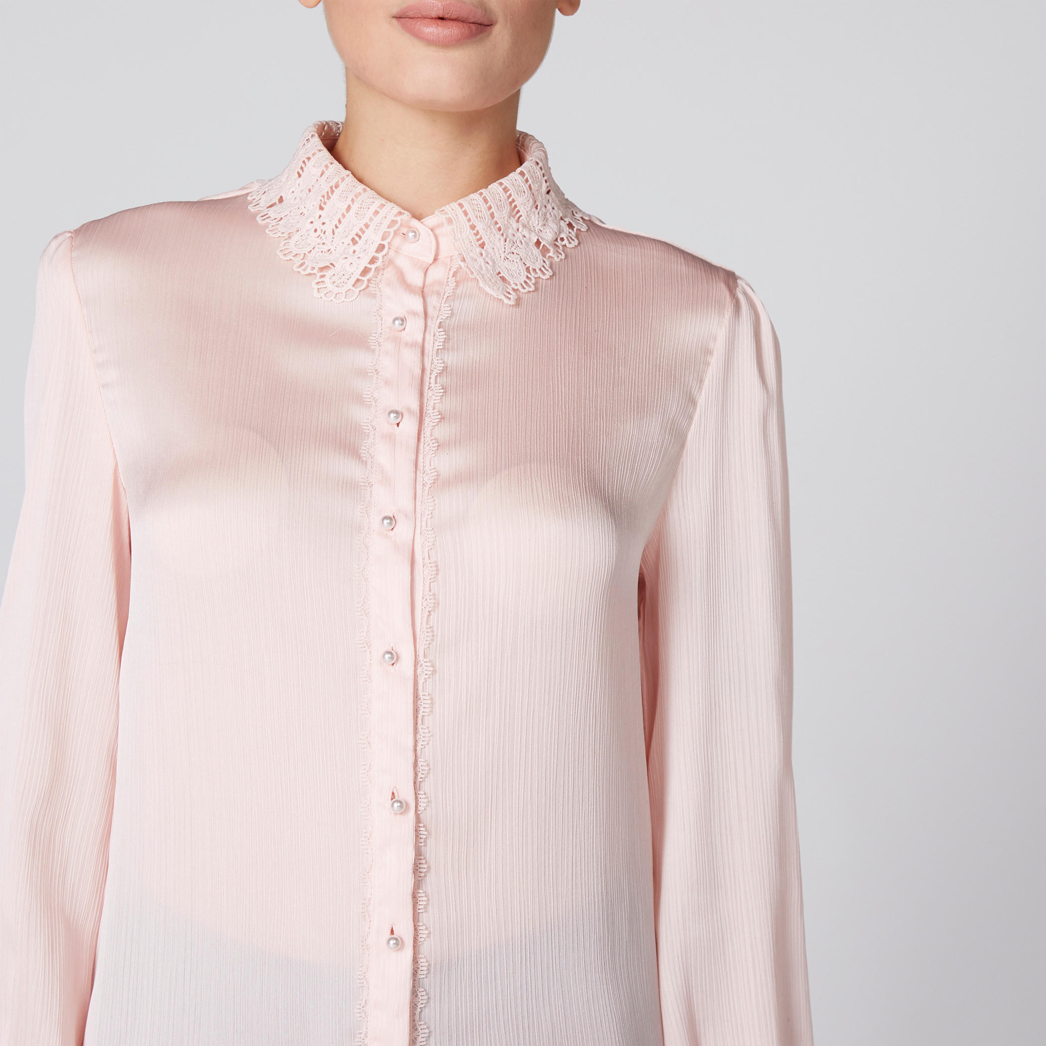 قميص بأكمام طويلة وأزرار وتفاصيل دانتيل-women-clothing-shirtsandblouses-shirts-image-2