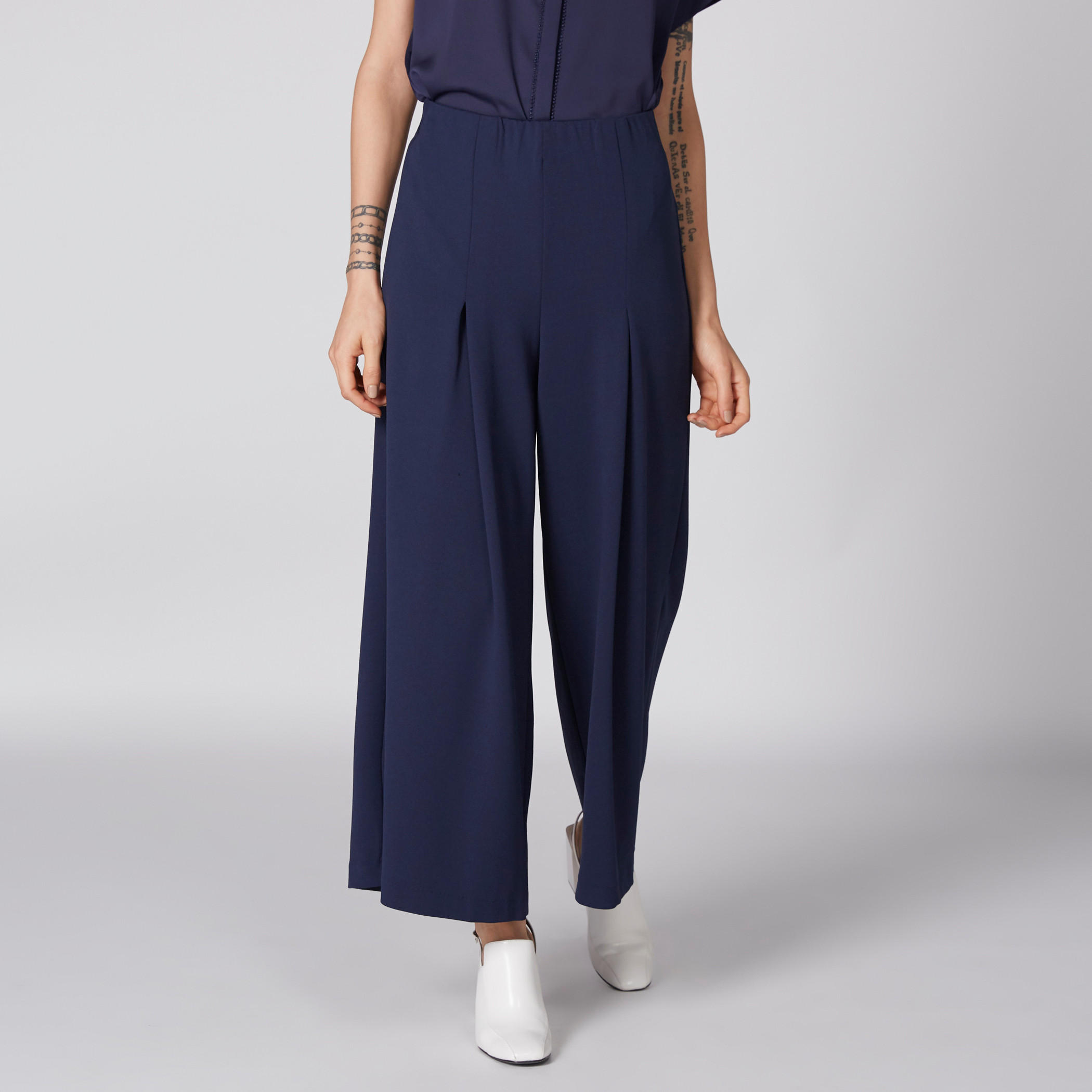 بنطال بالازو طويل بخصر مطّاطي-women-clothing-bottoms-trousers-image-2