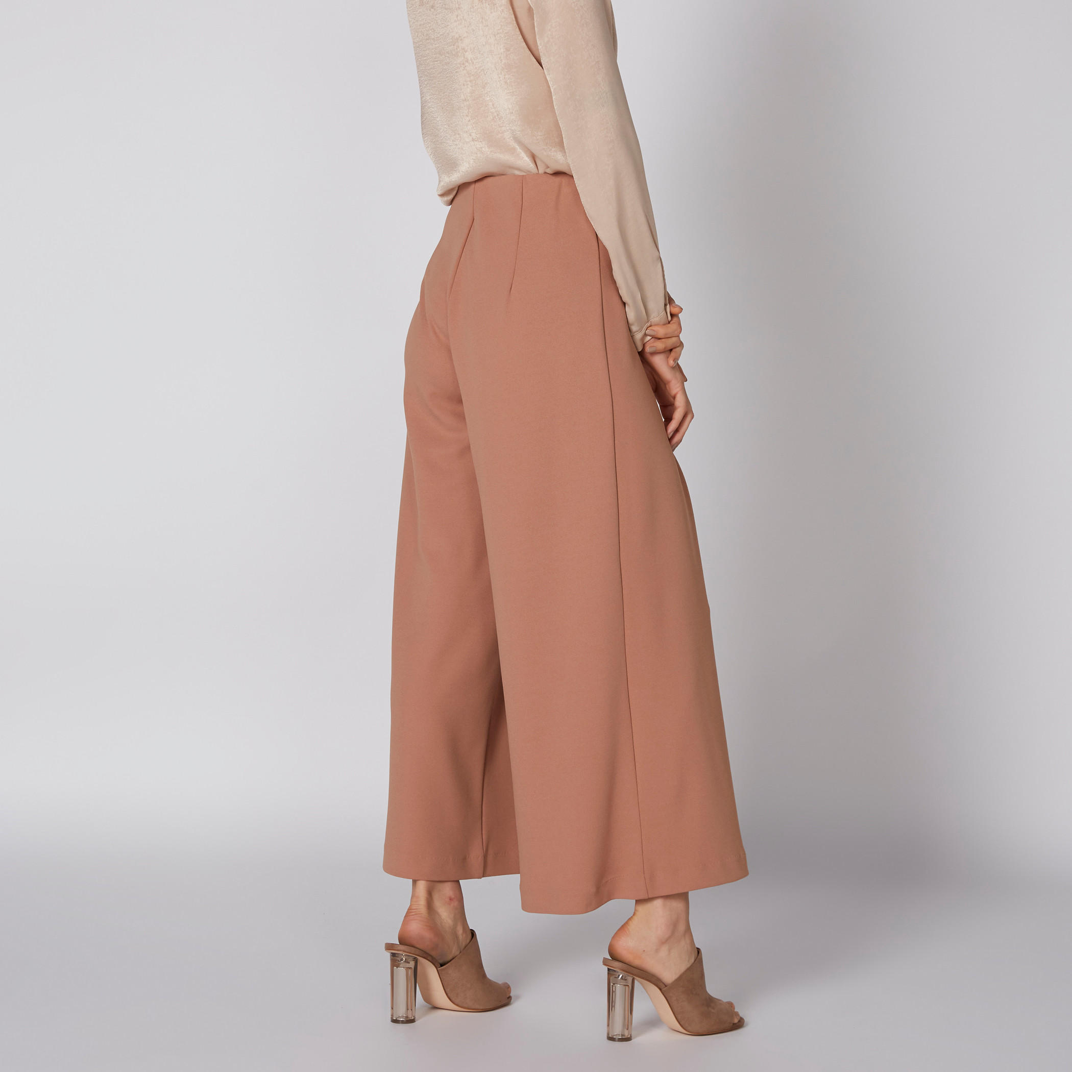 بنطال بالازو طويل بتصميم واسع-women-clothing-bottoms-trousers-image-4