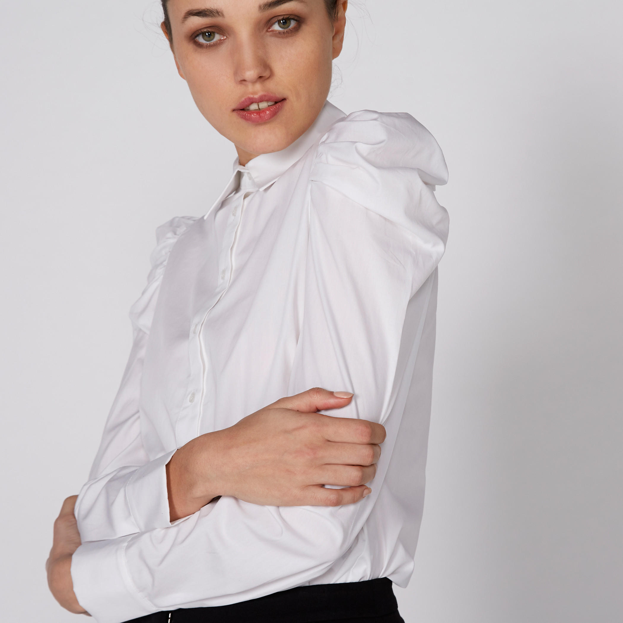 قميص بأكمام طويلة وأزرار-women-clothing-shirtsandblouses-shirts-image-2