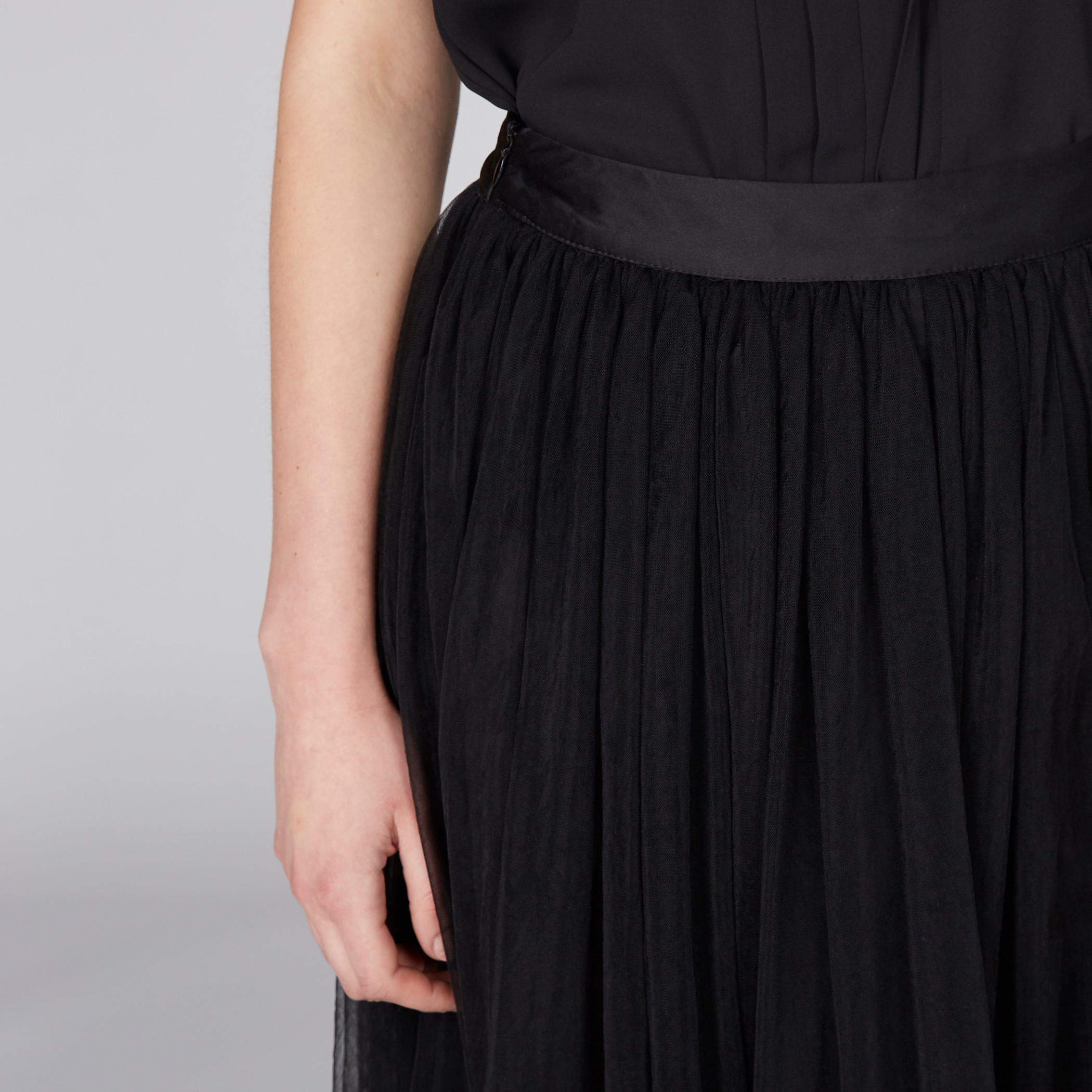 تنورة ماكسي بتفاصيل شبكية وسحّاب إغلاق-women-clothing-bottoms-skirts-image-2