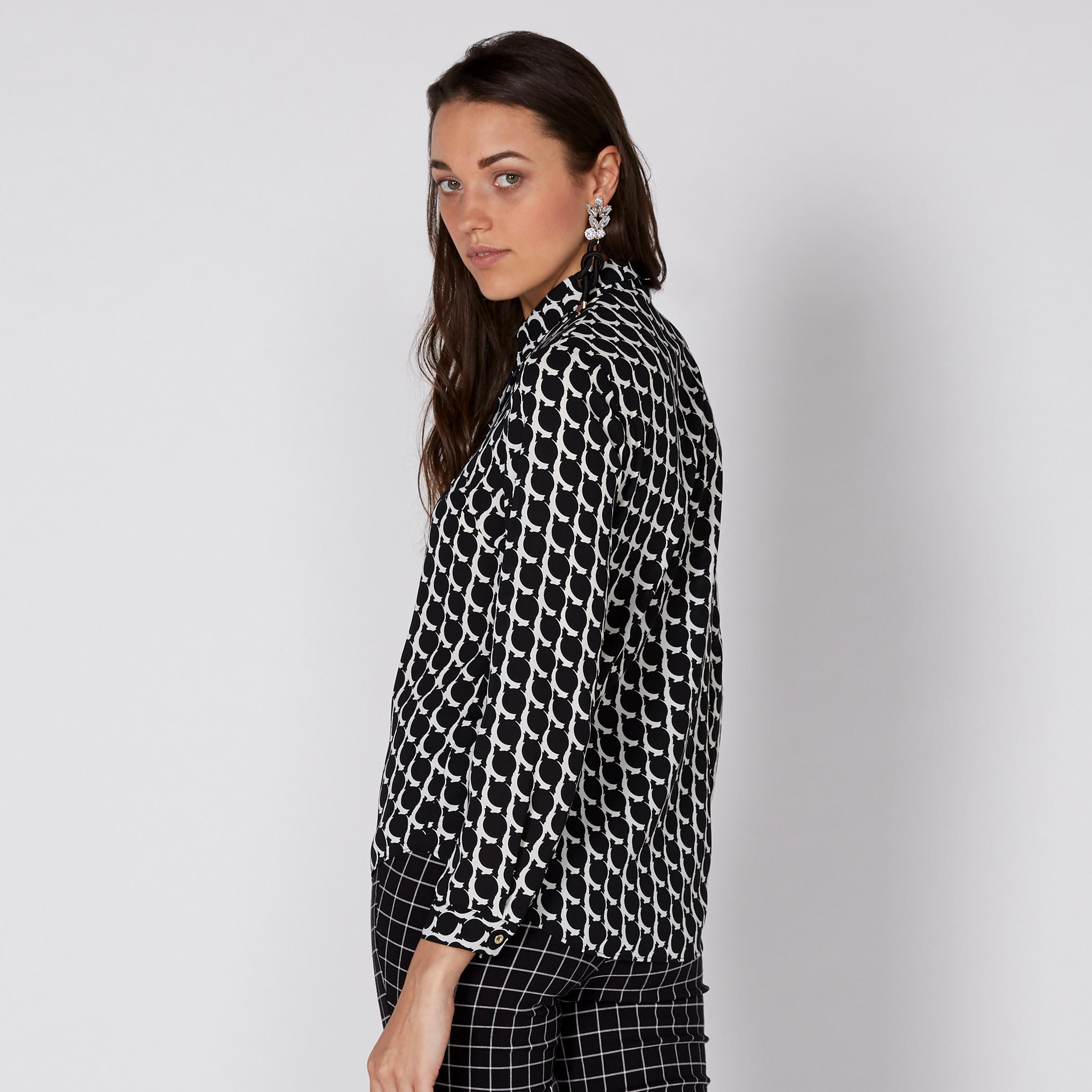 Printed Shirt with Long Sleeves and Concealed Placket-women-clothing-shirtsandblouses-shirts-image-4