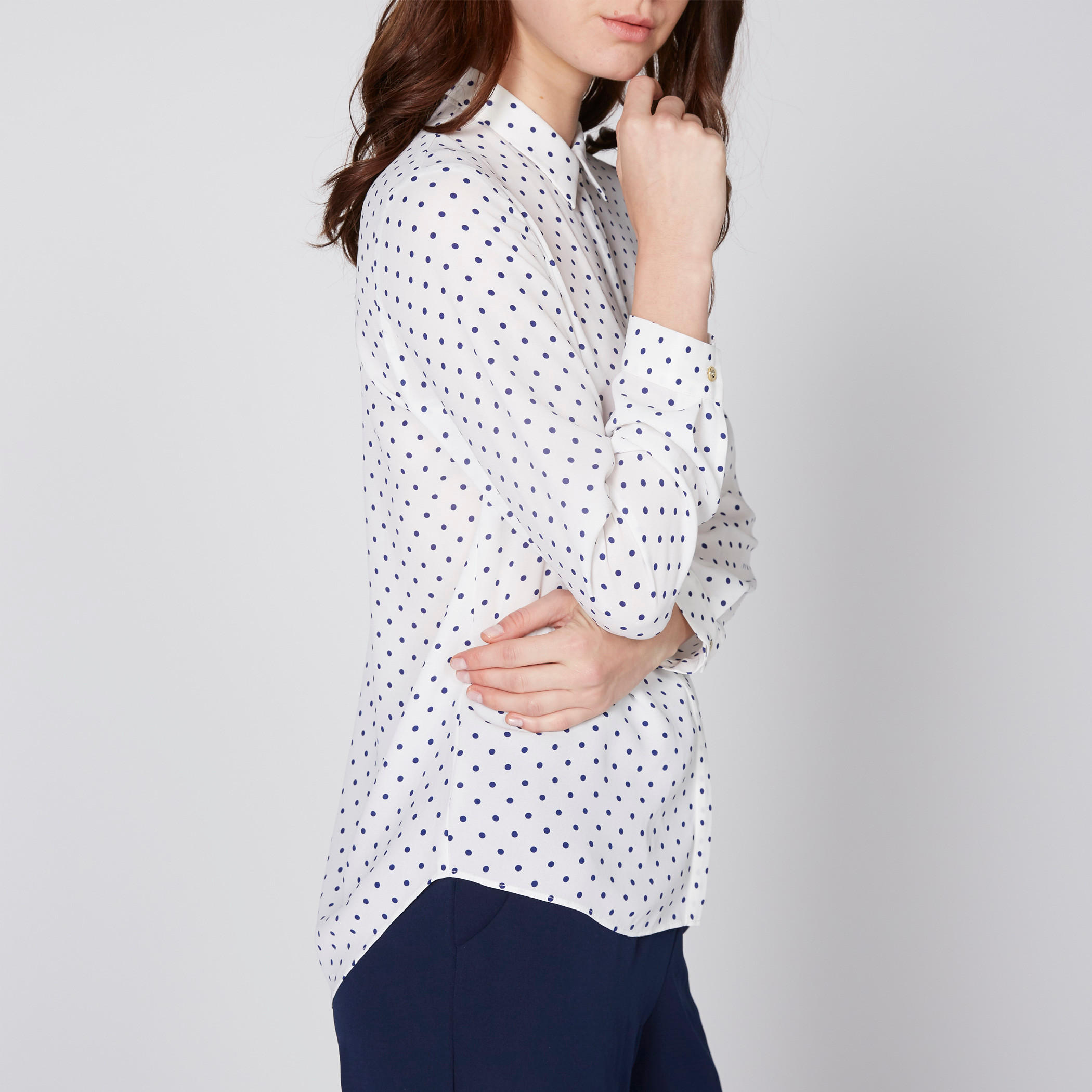 قميص بأكمام طويلة وأزرار مخفية وطبعات منقّطة-women-clothing-shirtsandblouses-shirts-image-3