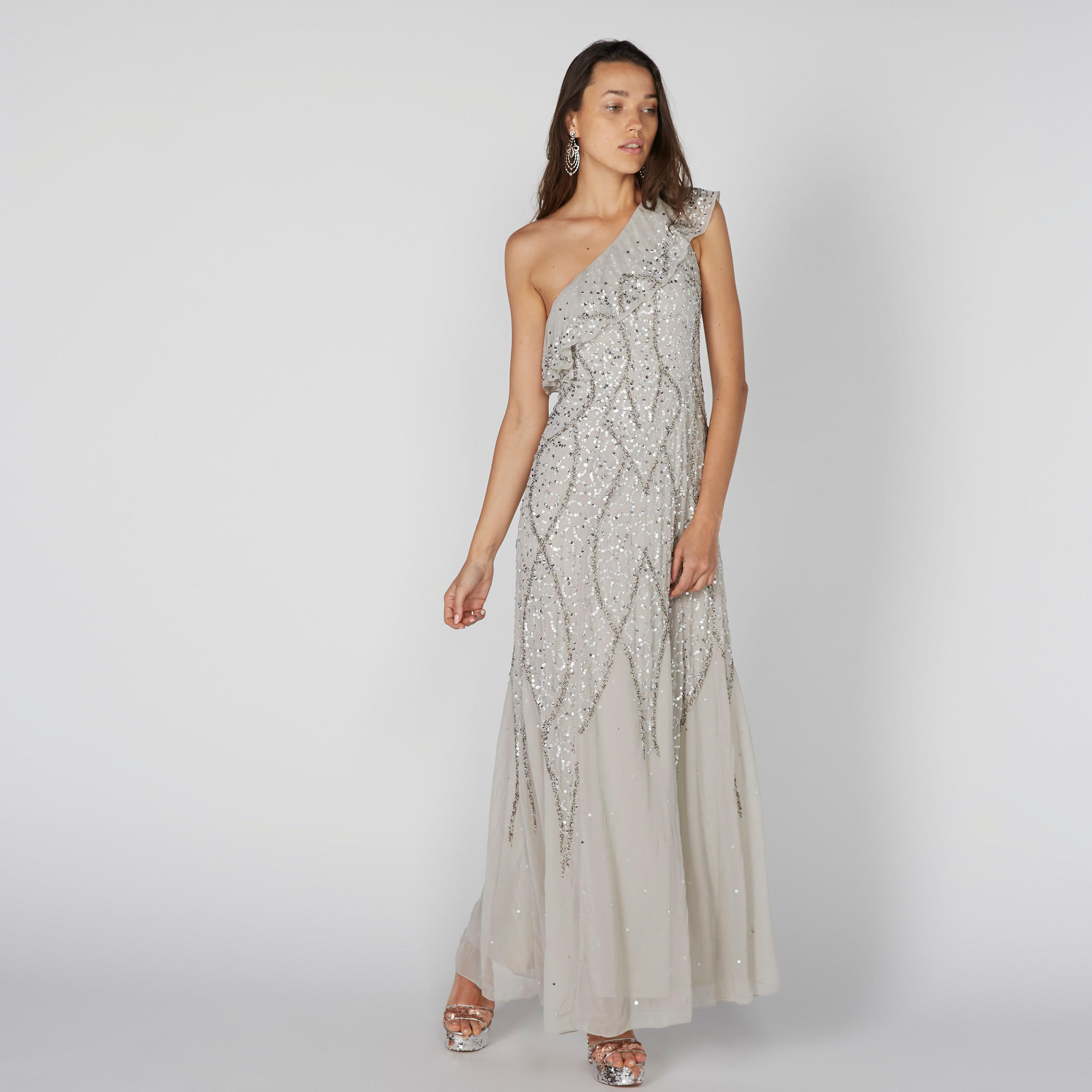 فستان طويل بكتف واحد مزيّن بتفاصيل ترتر-women-clothing-dresses-image-3
