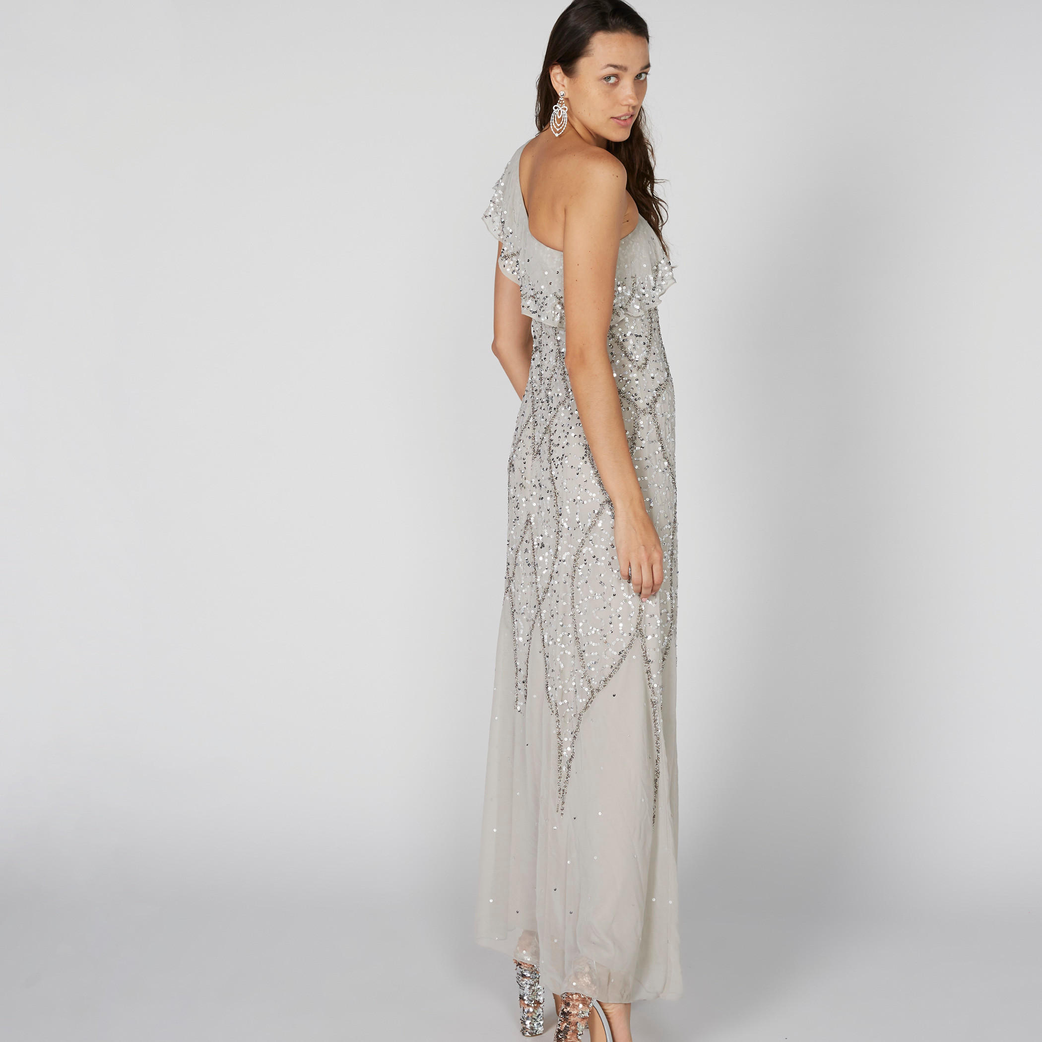 فستان طويل بكتف واحد مزيّن بتفاصيل ترتر-women-clothing-dresses-image-4