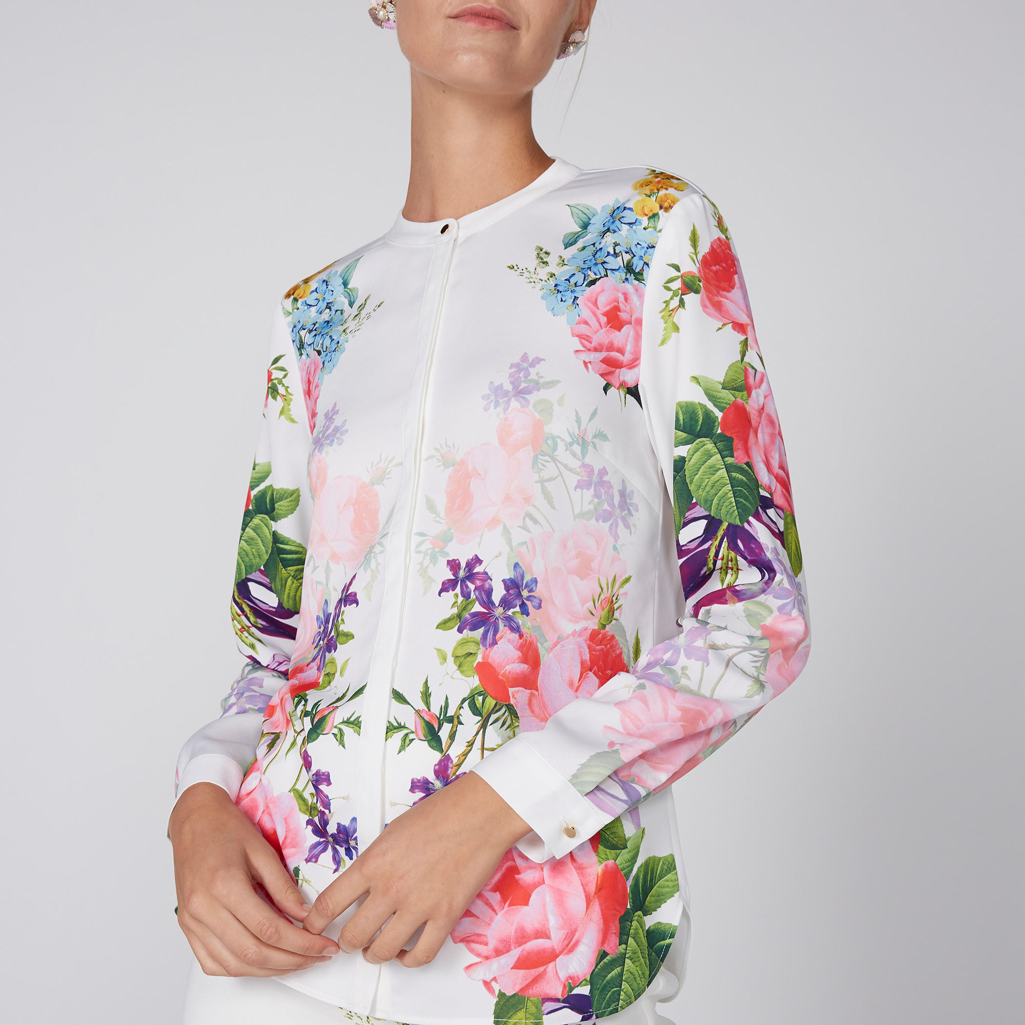 بلوزة بطبعات زهرية وأكمام طويلة-women-clothing-shirtsandblouses-blouses-image-1