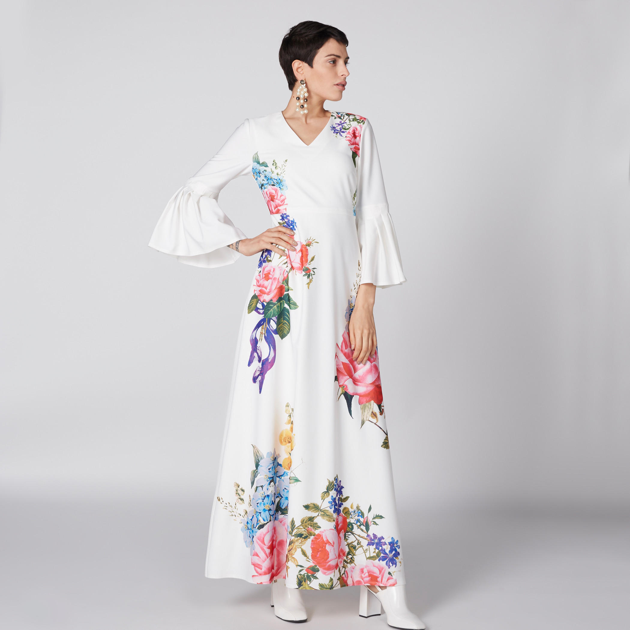 فستان طويل بياقة V وأكمام واسعة وطبعات-women-clothing-dresses-image-4