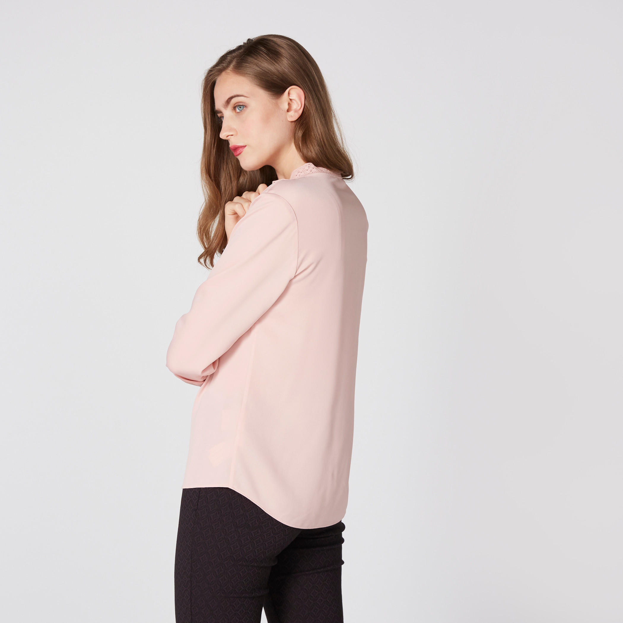 قميص بياقة ماندارين وأكمام طويلة وتفاصيل دانتيل-women-clothing-shirtsandblouses-shirts-image-3