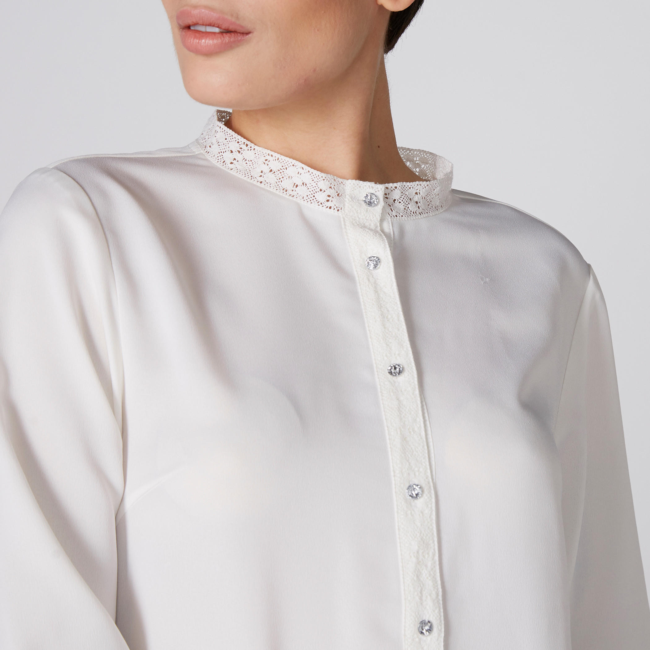 قميص بأكمام طويلة وتفاصيل دانتيل-women-clothing-shirtsandblouses-shirts-image-2