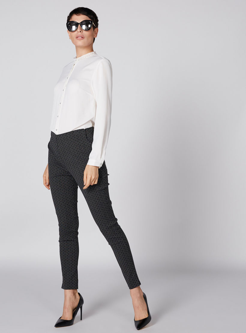 قميص بأكمام طويلة وتفاصيل دانتيل-women-clothing-shirtsandblouses-shirts-image-3